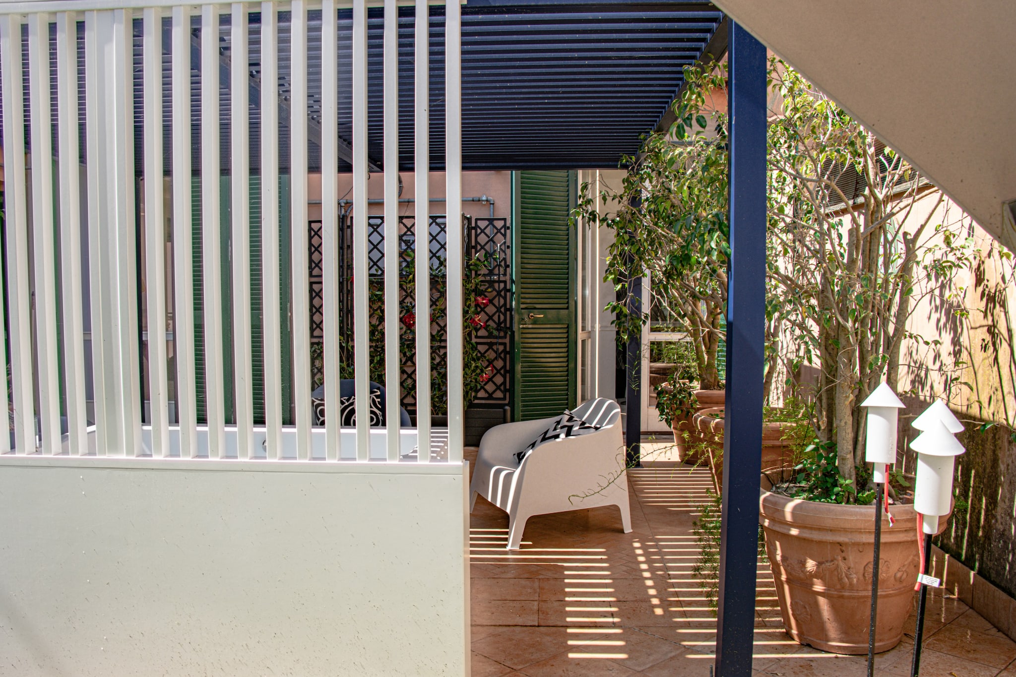 Iommella luxury flat - Schifano-Tuinen zomer