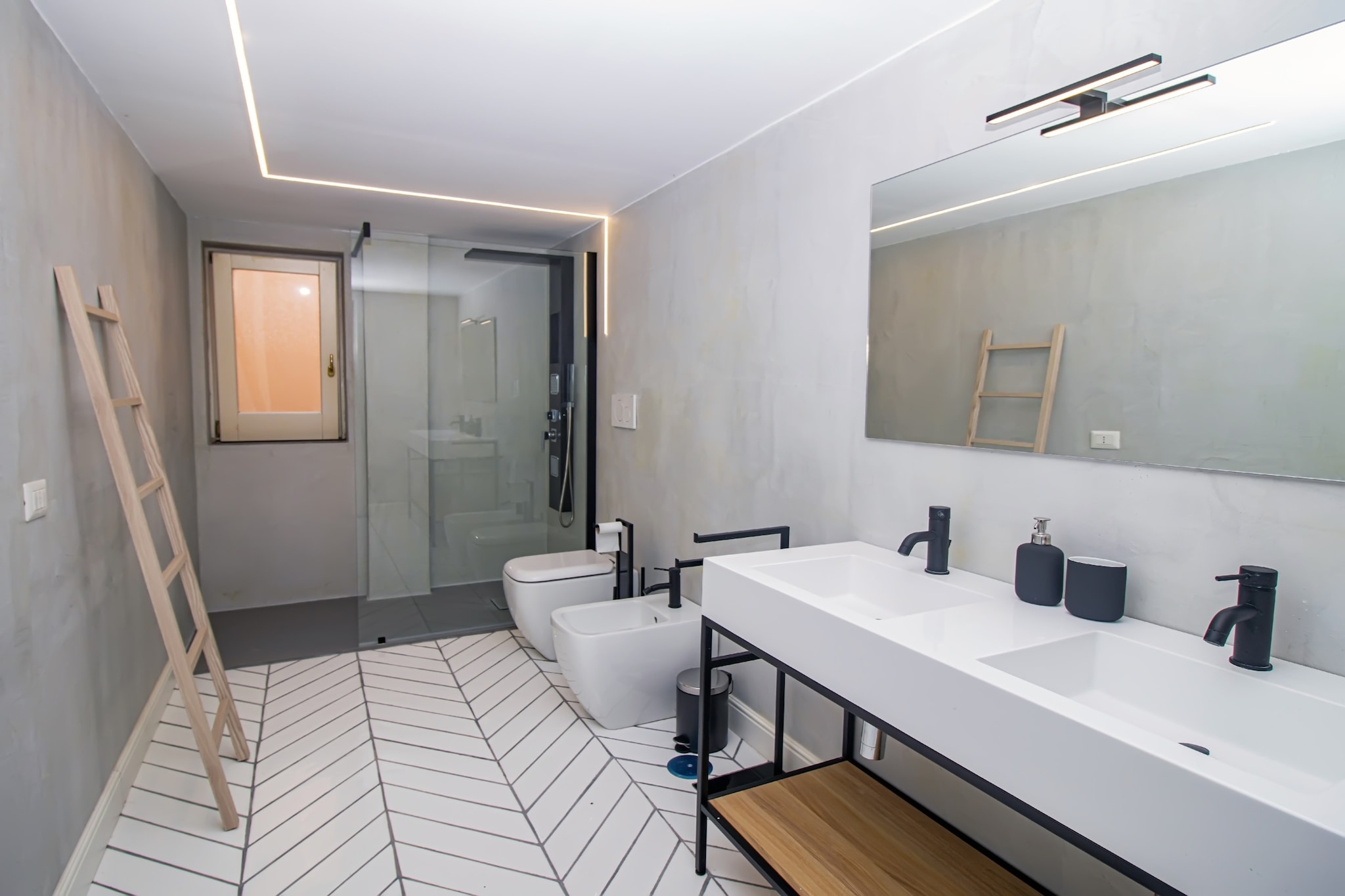 Iommella luxury flat - Schifano-Badkamer