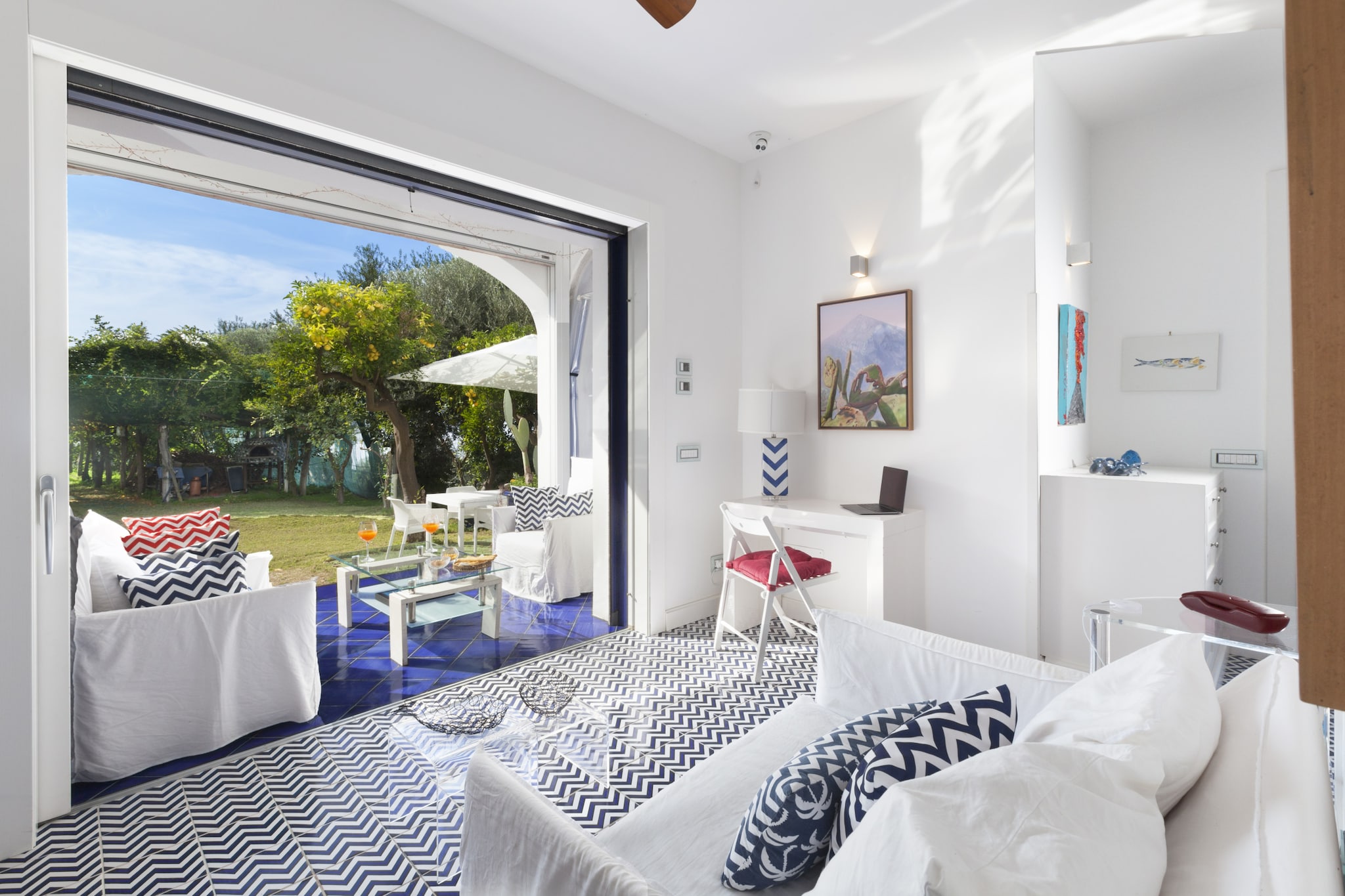 Villa Blue Skyline-Woonkamer