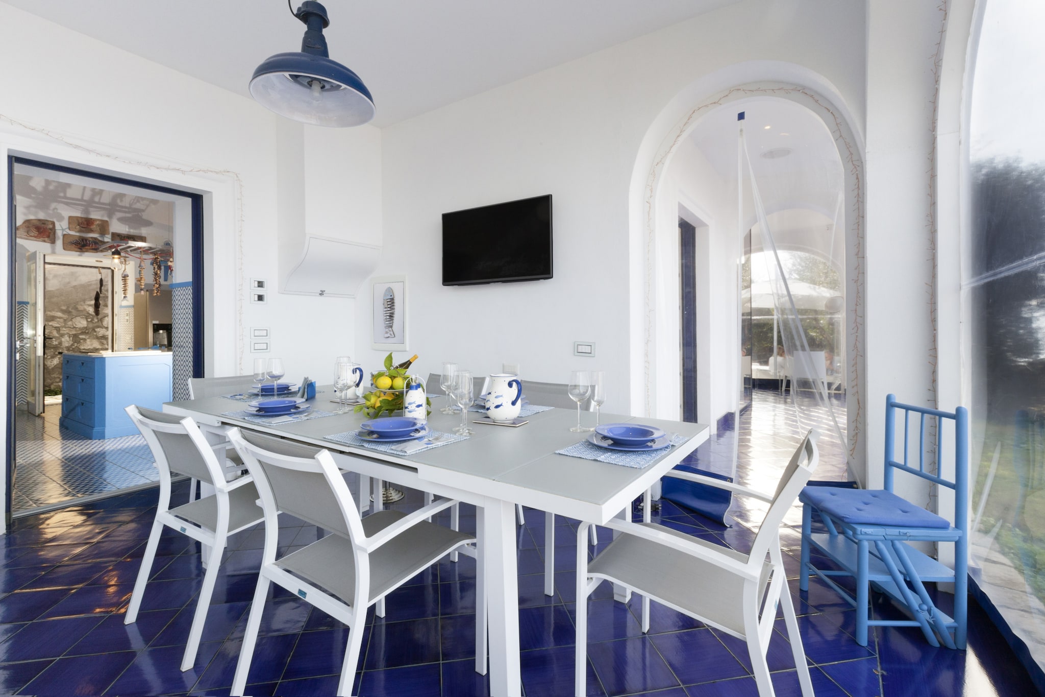 Villa Blue Skyline-Eetkamer