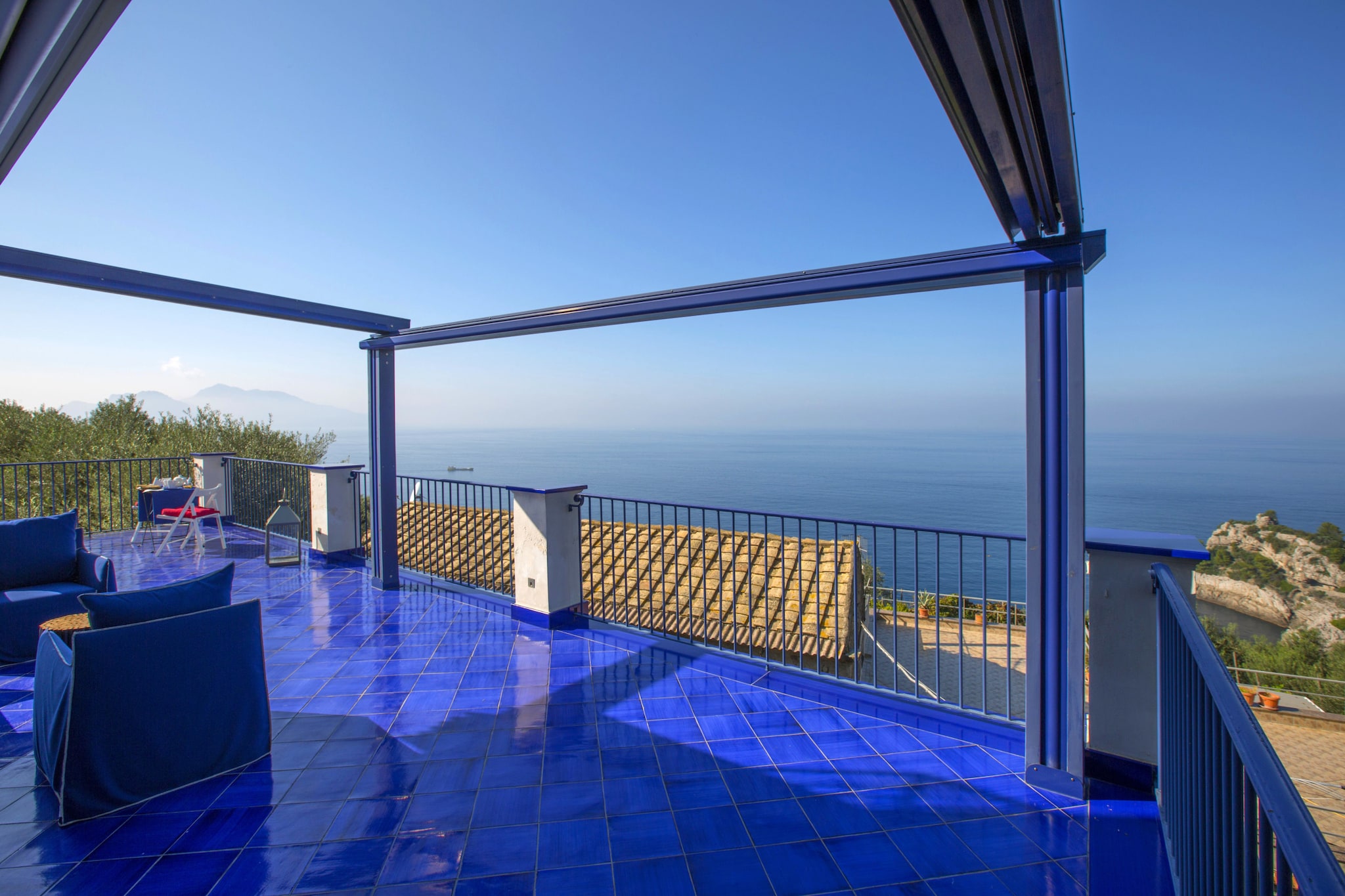 Villa Blue Skyline-Terras