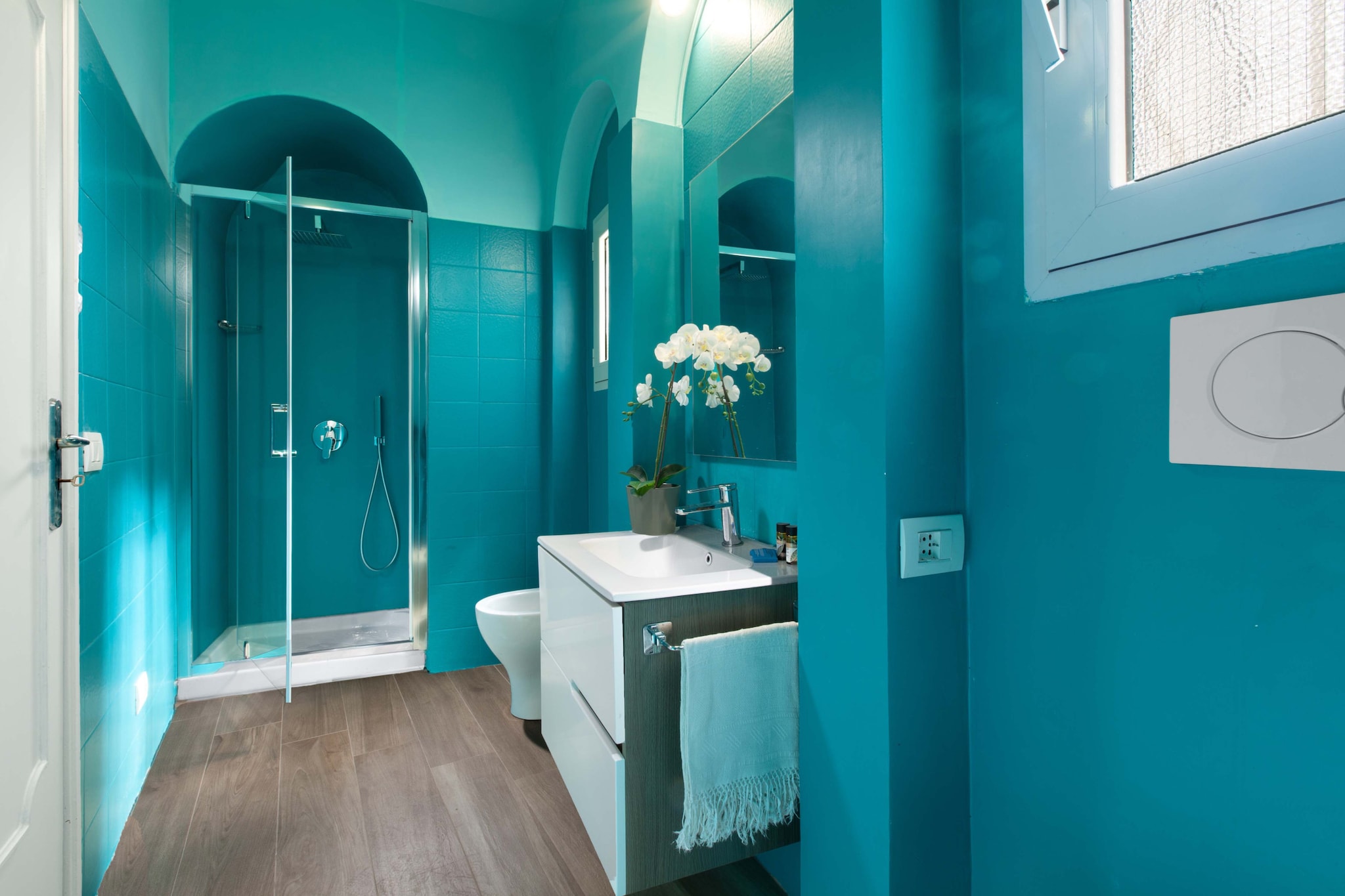 Estate4home - Suite Bonview-Badkamer