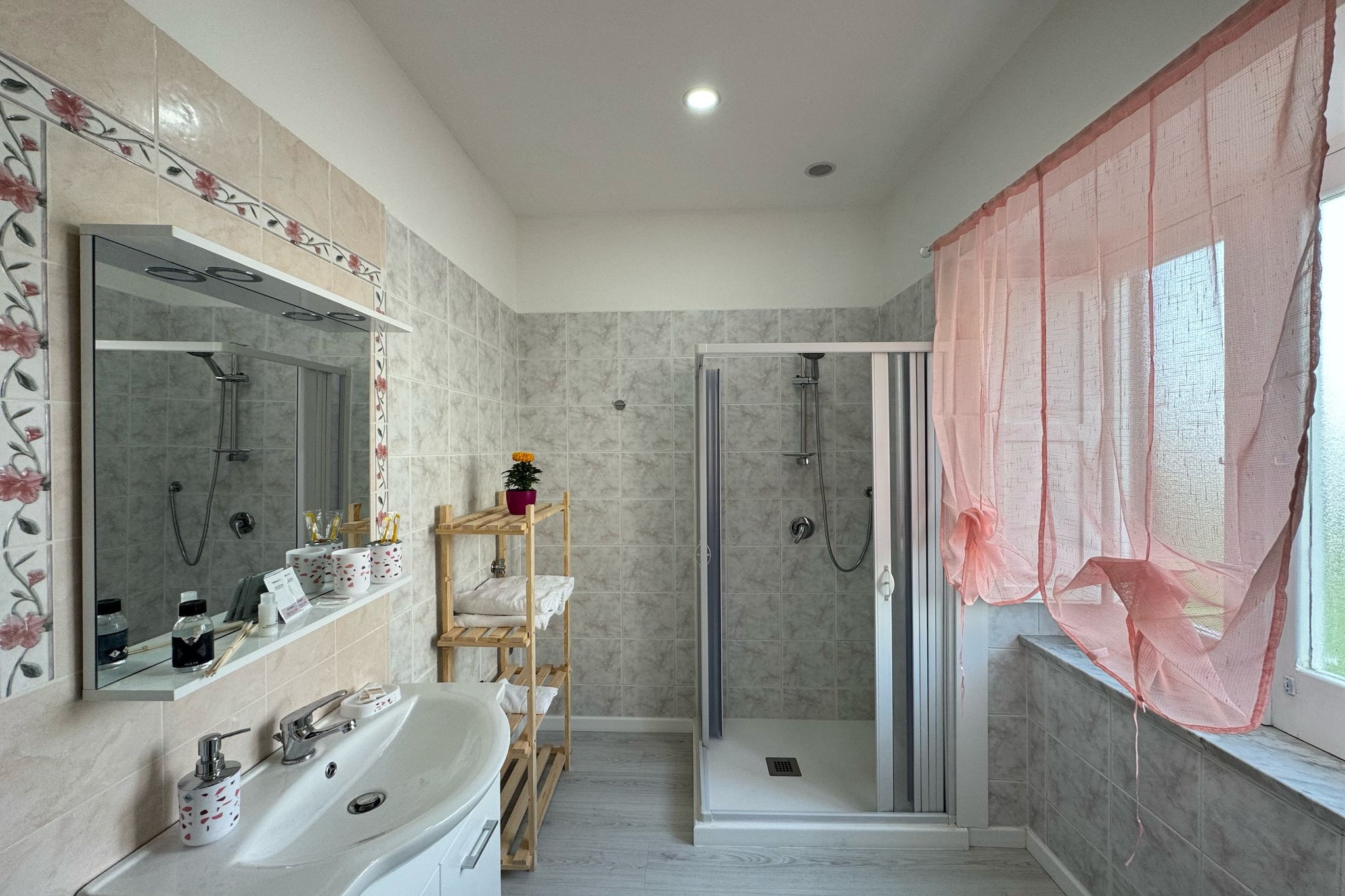 Estate4home - Crawford apartment-Badkamer