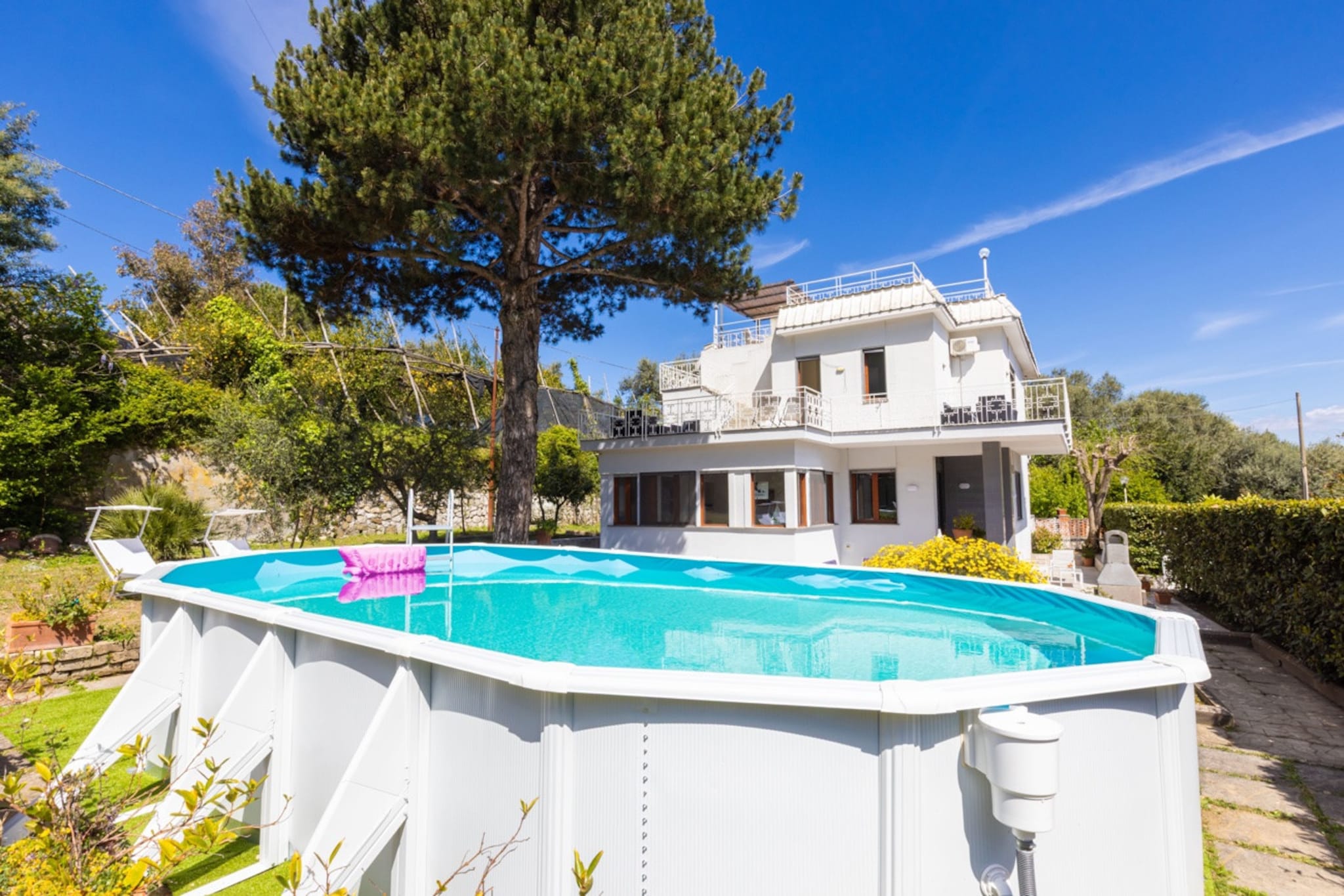 Estate4home - Villa Louise-Zwembad