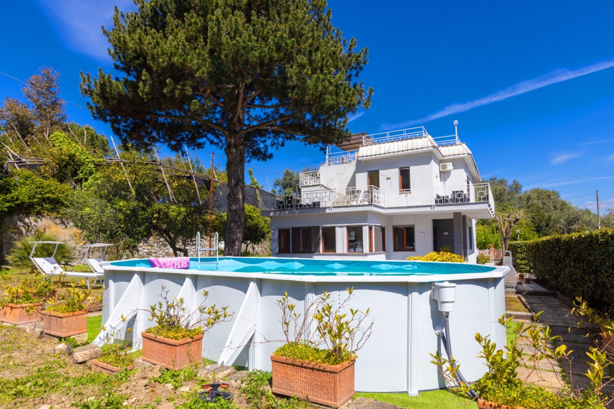 Estate4home - Villa Louise-Zwembad