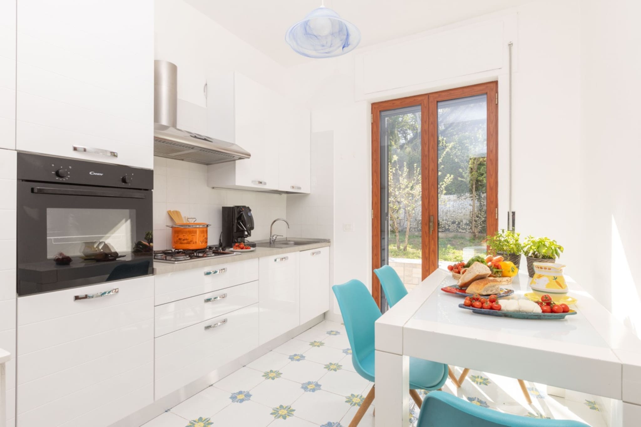 Estate4home - Villa Louise-Keuken