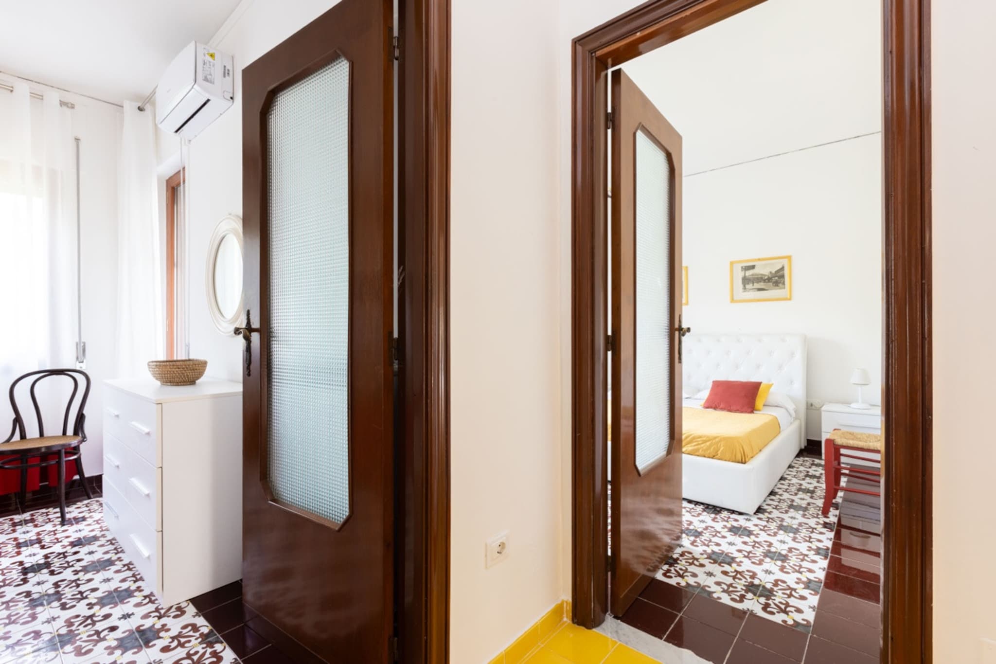 Estate4home - Villa Louise-Overloop