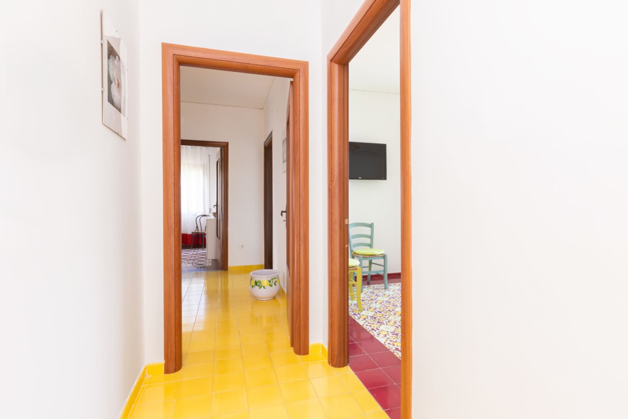 Estate4home - Villa Louise-Overloop