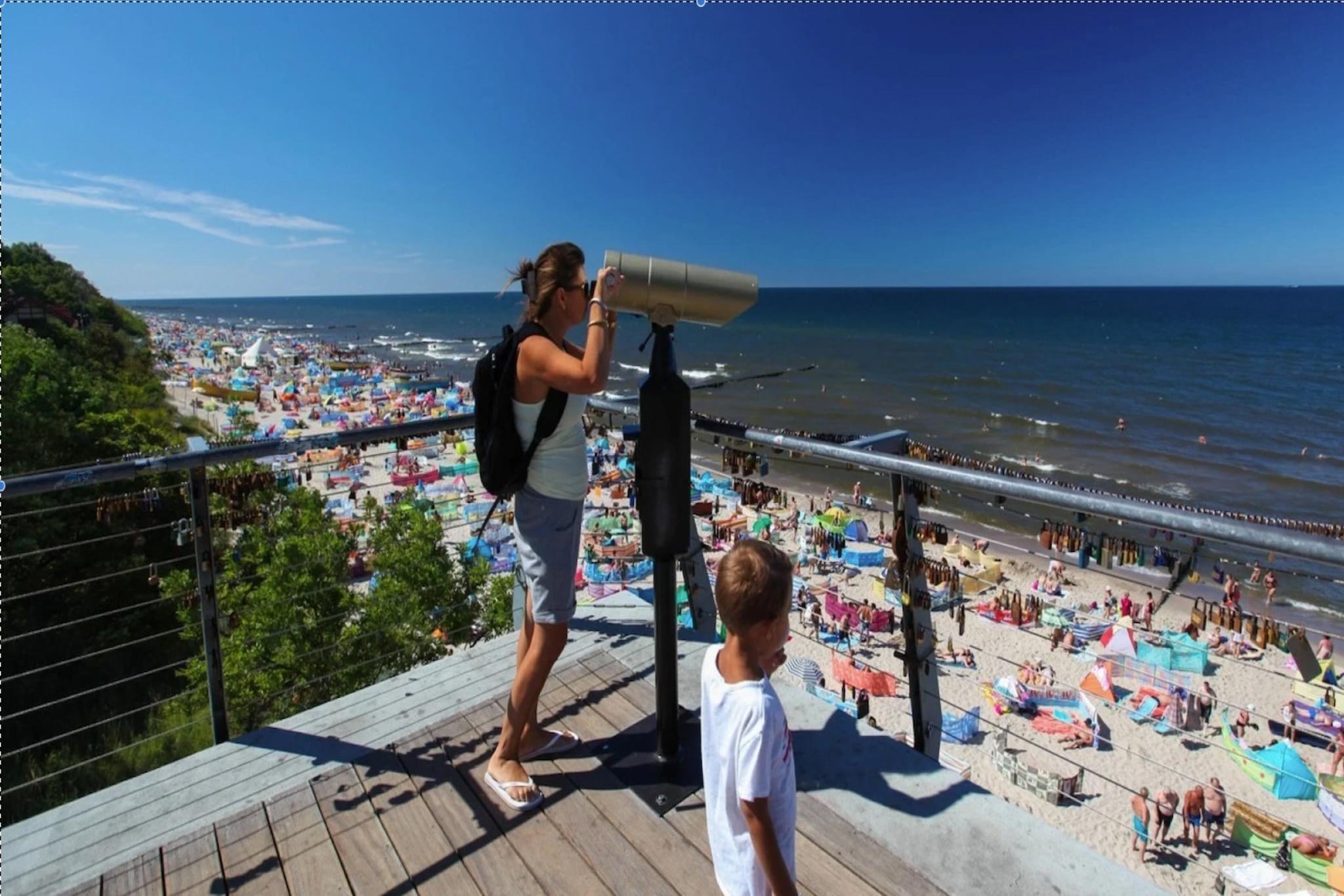 Piętrowe domki wakacyjne z 2 sypialniami w Rewalu - Uitzicht zomer