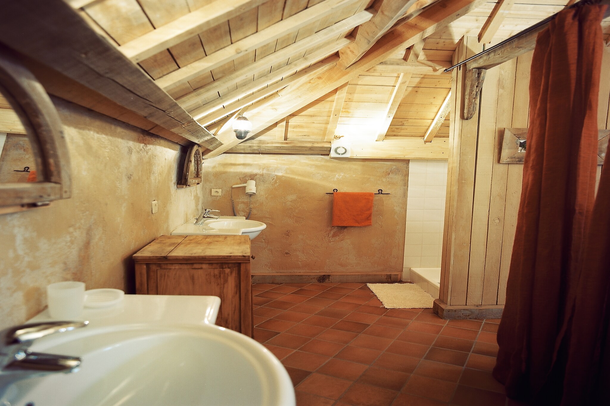 Vakantiehuis Vielsalm max. 28 personen 2 huisdieren 9 slaapkamers #12