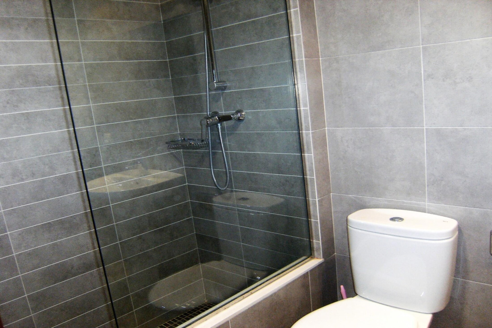 JADEMAR 138-C-Badkamer