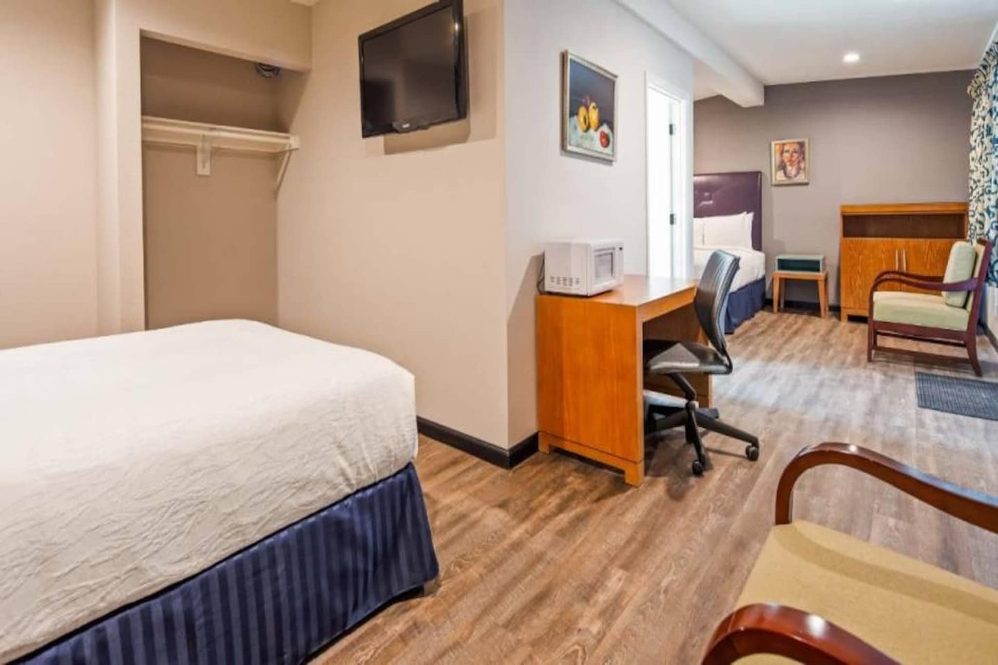 Bed Room