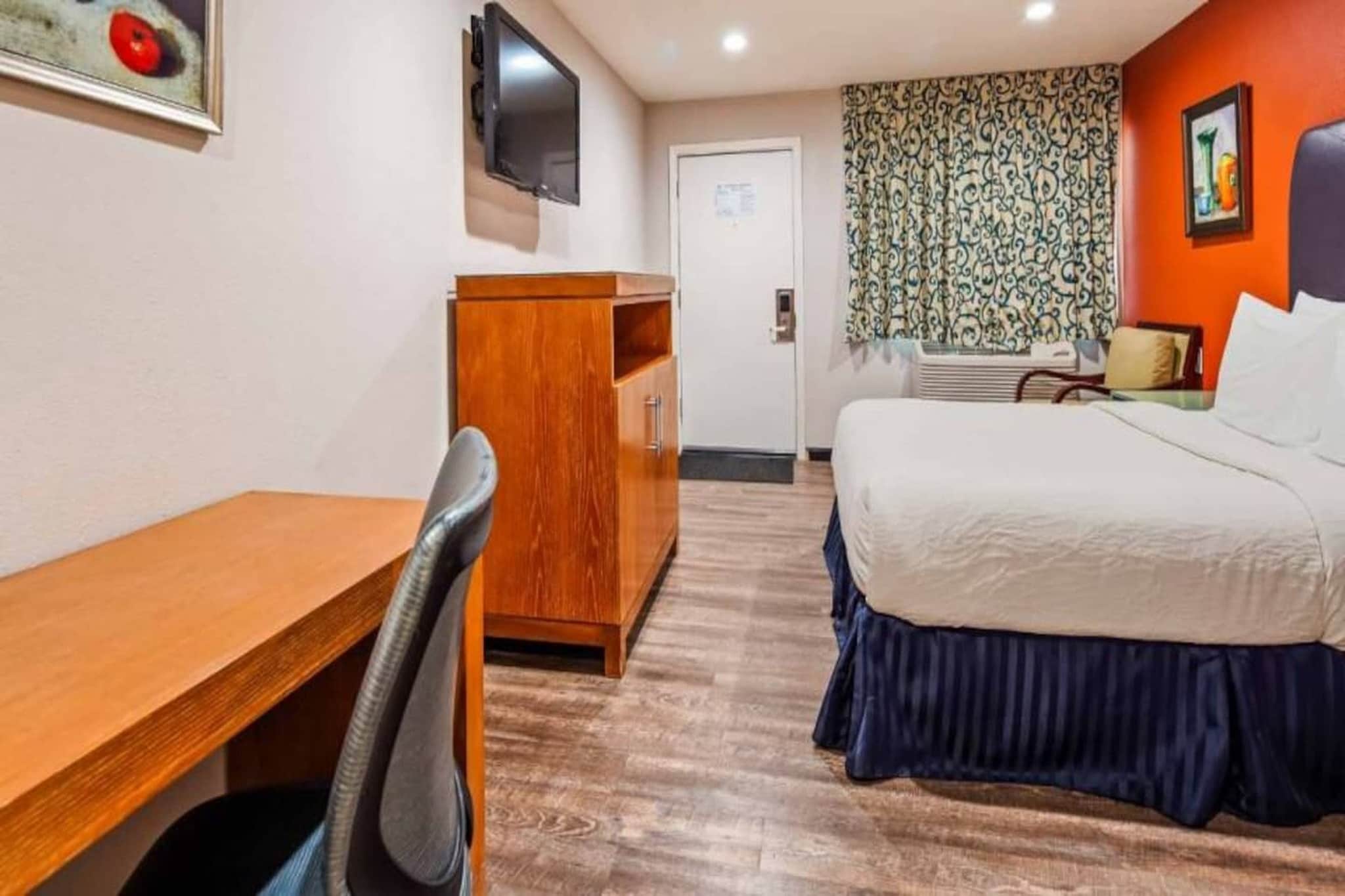 Bed Room