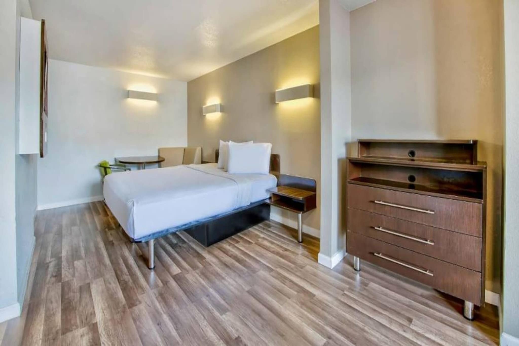 Bed Room