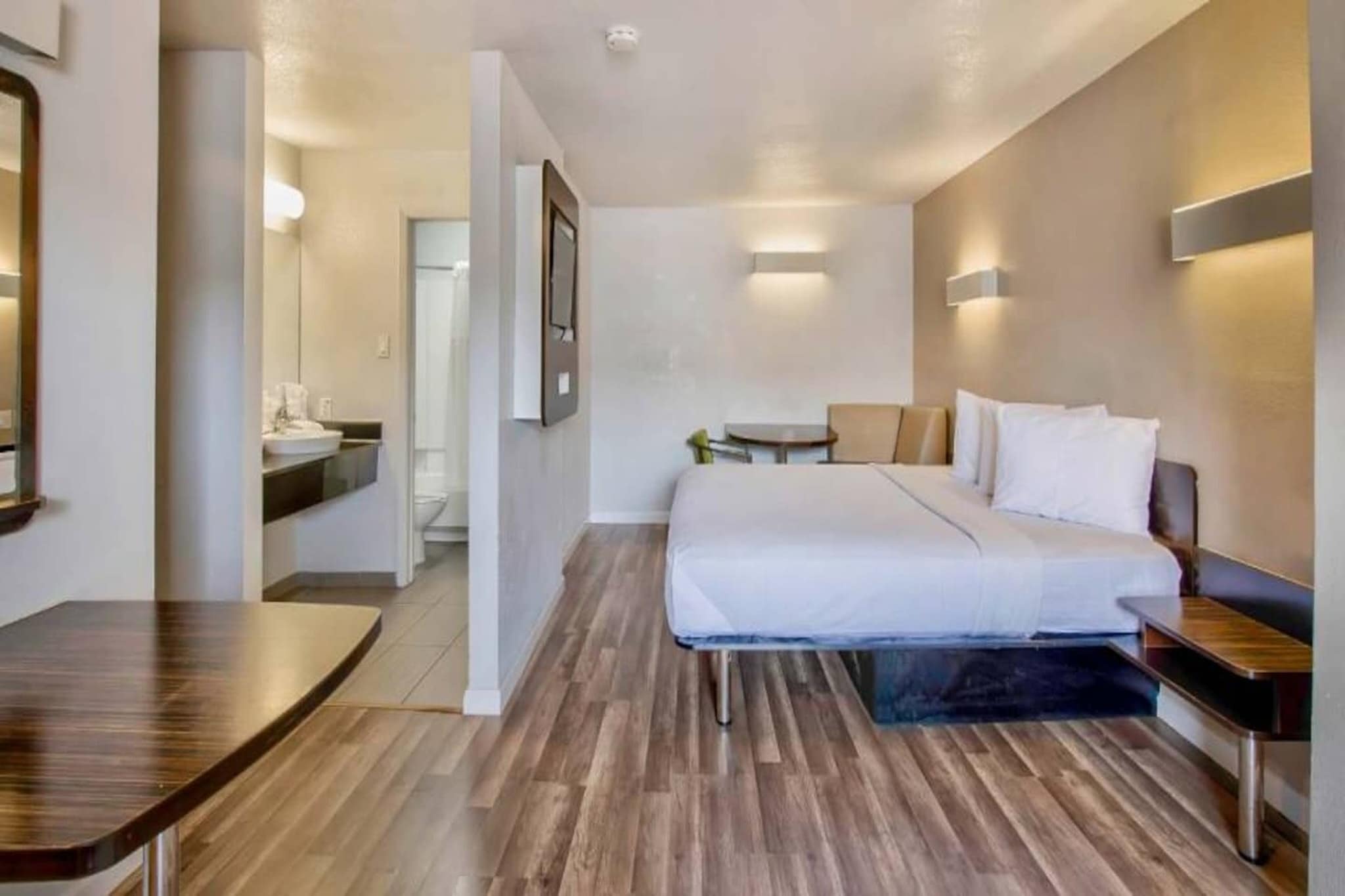 Bed Room