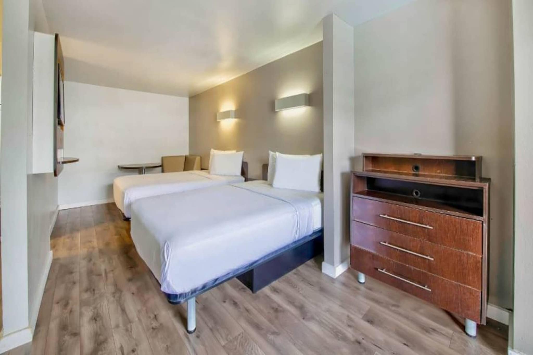 Bed Room