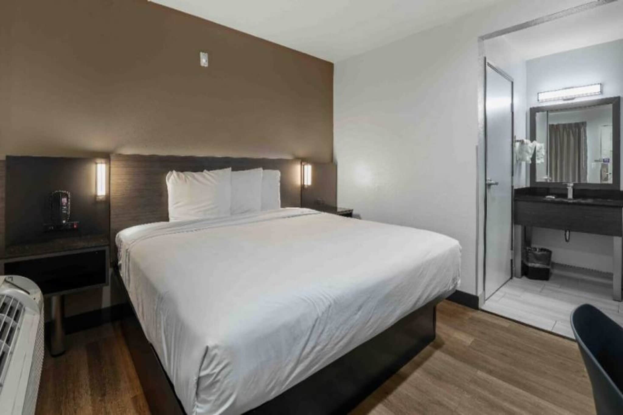 Bed Room