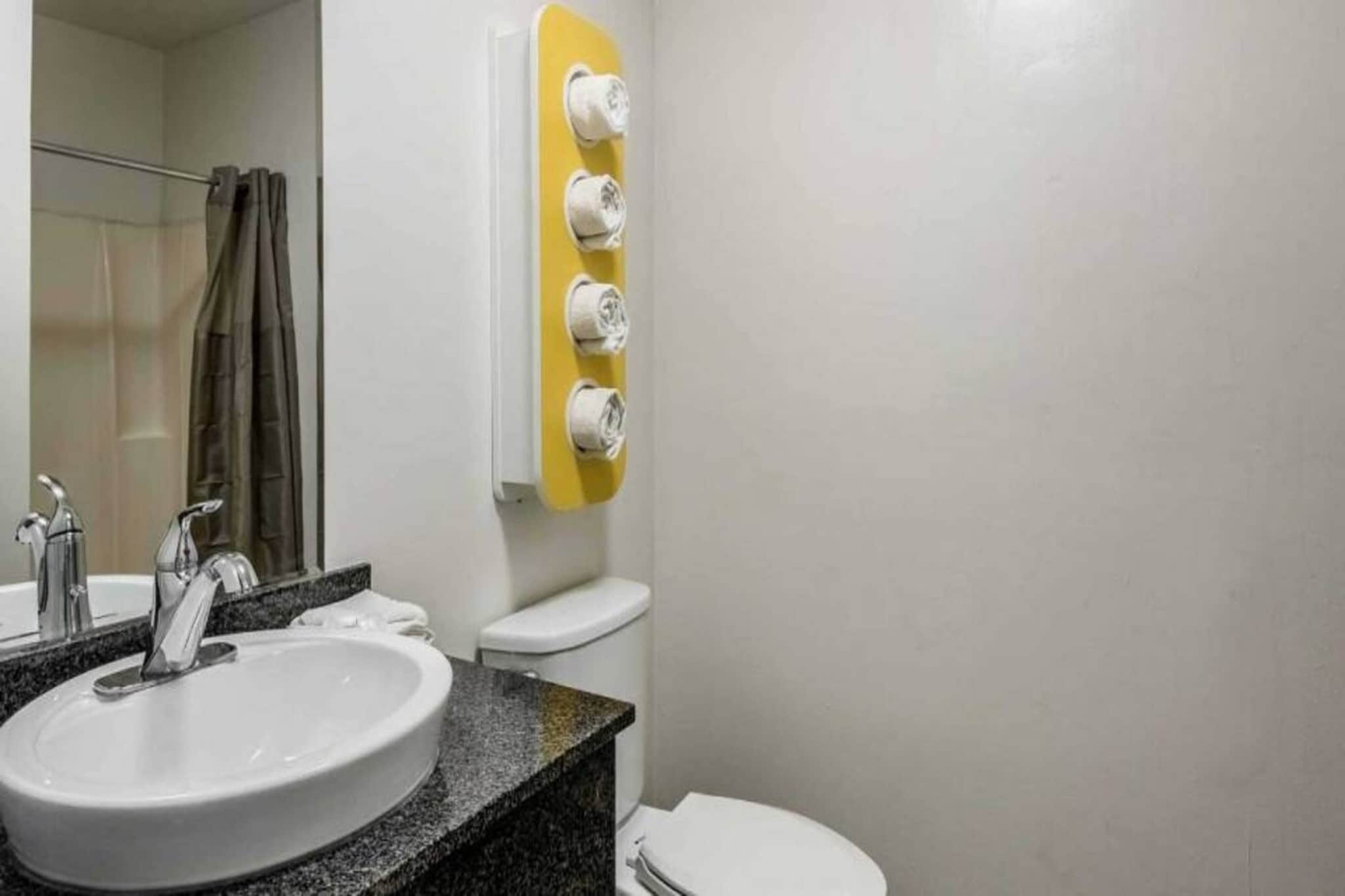 Bath Room