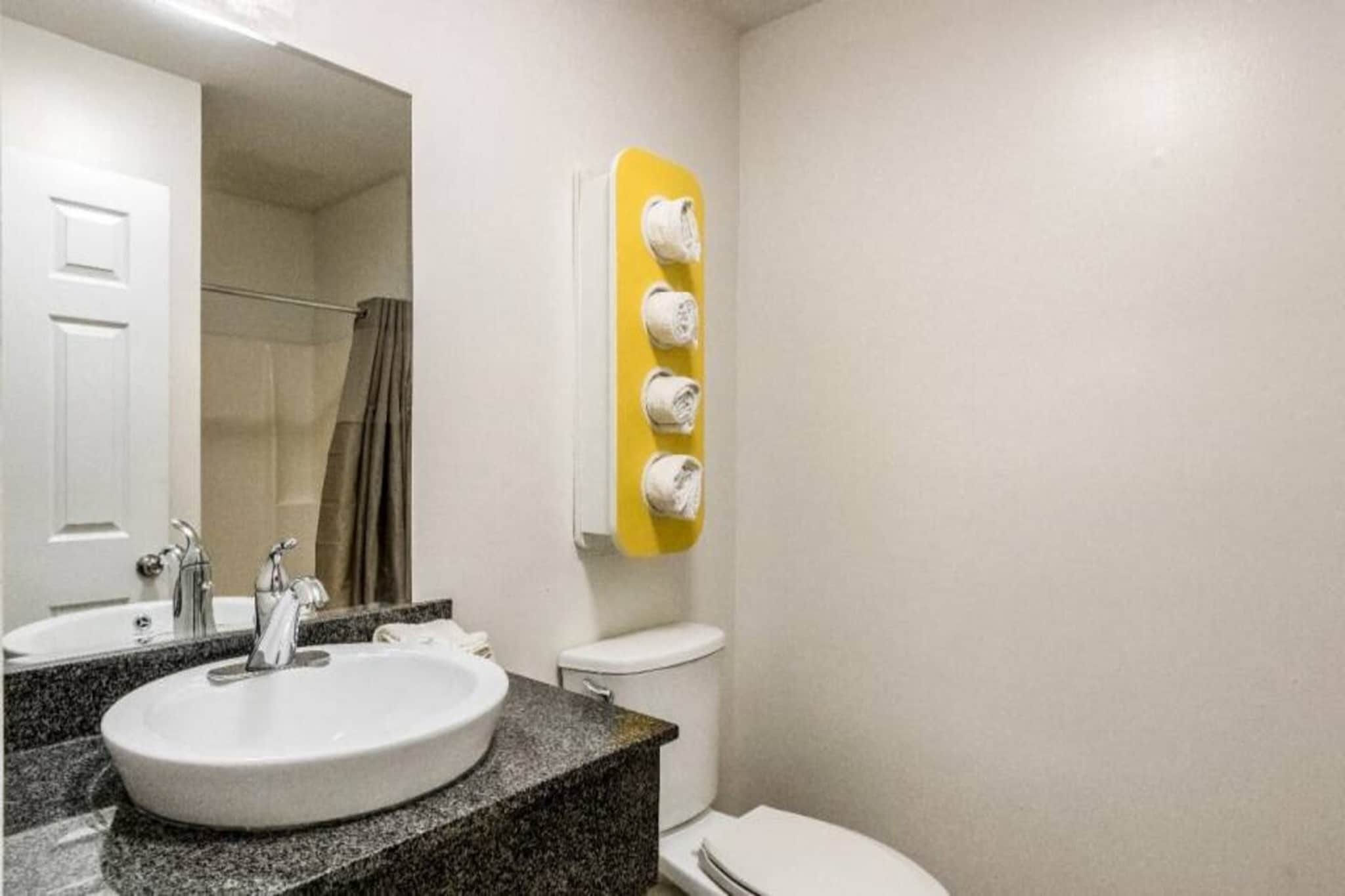 Bed Room