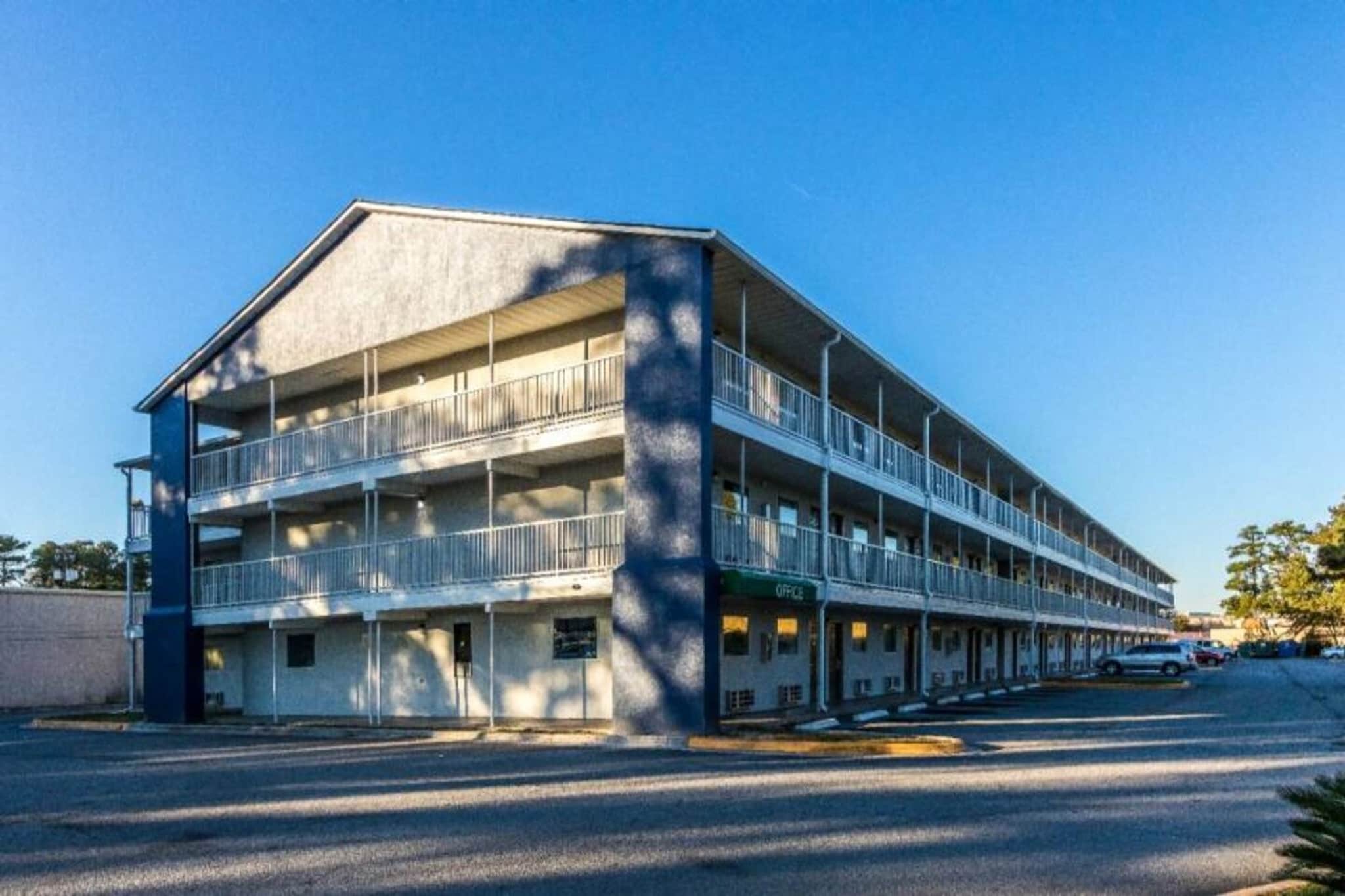 Exterior Summer