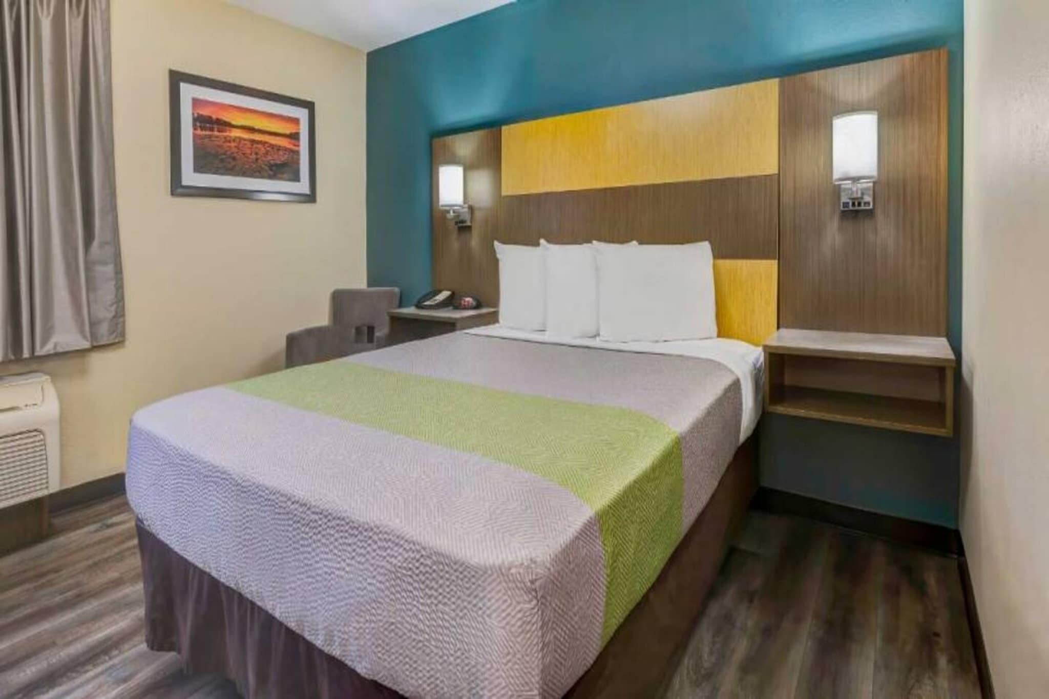 Bed Room