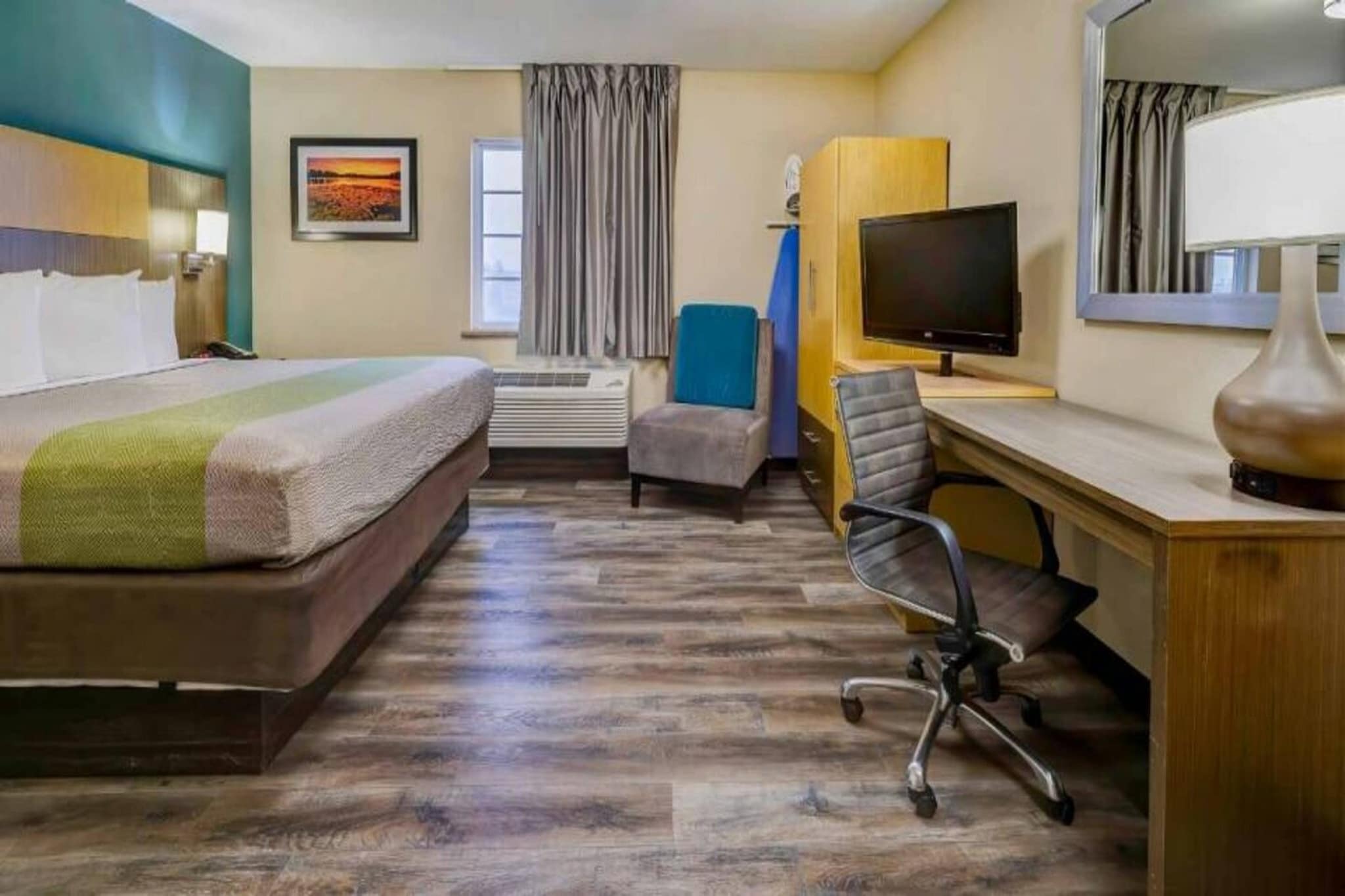 Bed Room