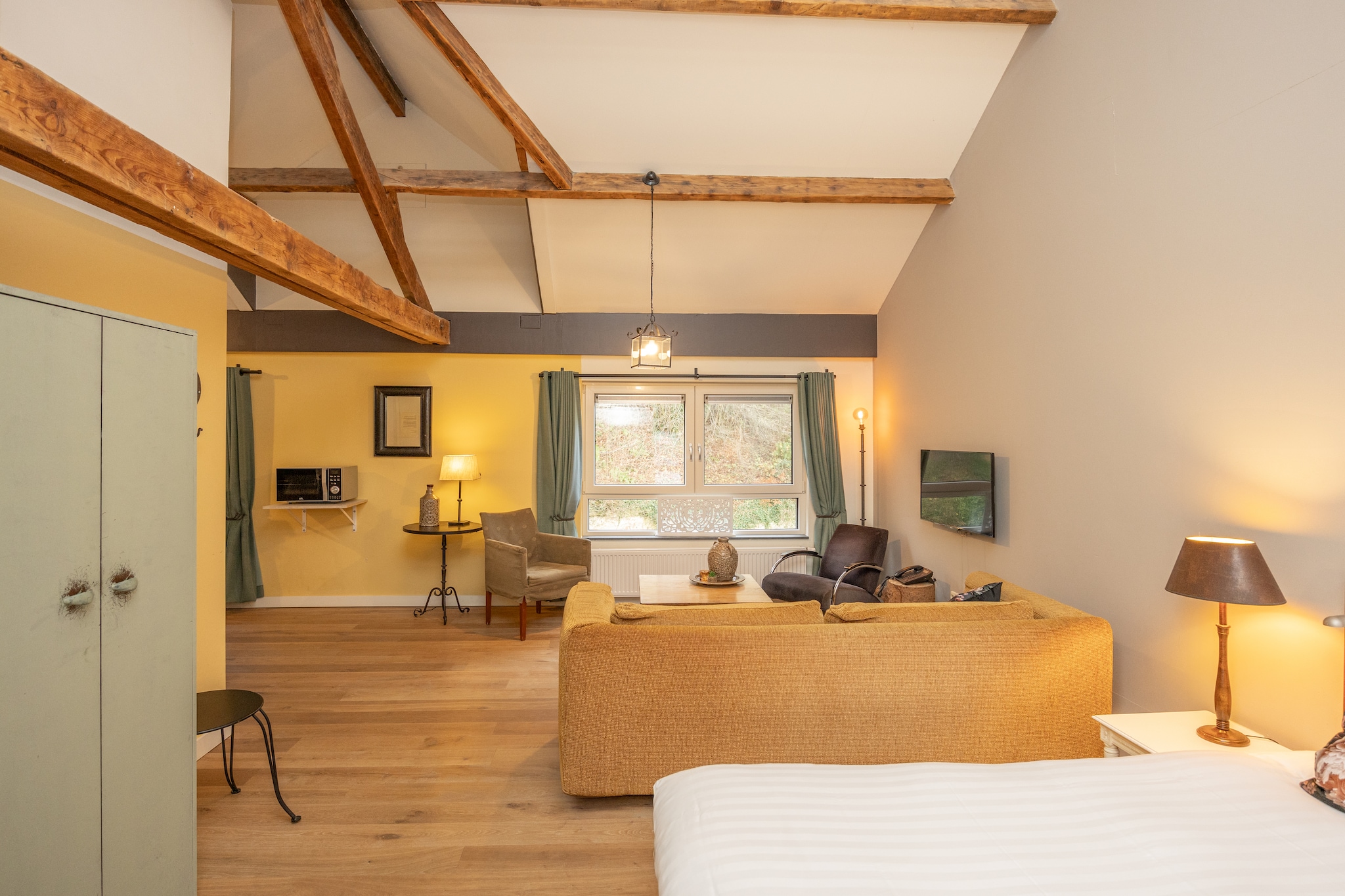 Luxe appartement Nous - nr 2-Woonkamer