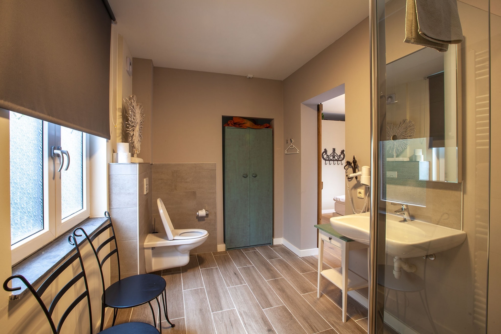 Luxe appartement Nous - nr 7-Badkamer