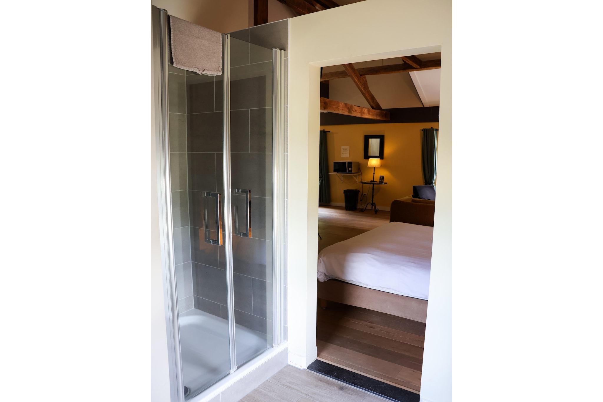Luxe appartement Nous - Begane grond-Slaapkamer