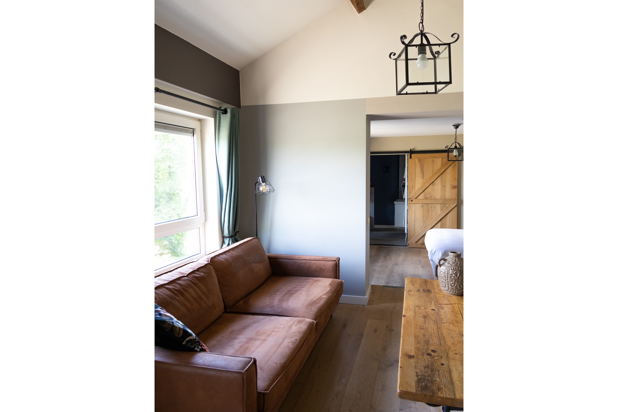 Luxe appartement Nous - Begane grond-Woonkamer