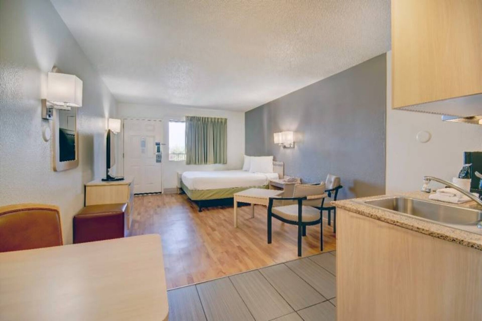 Bed Room