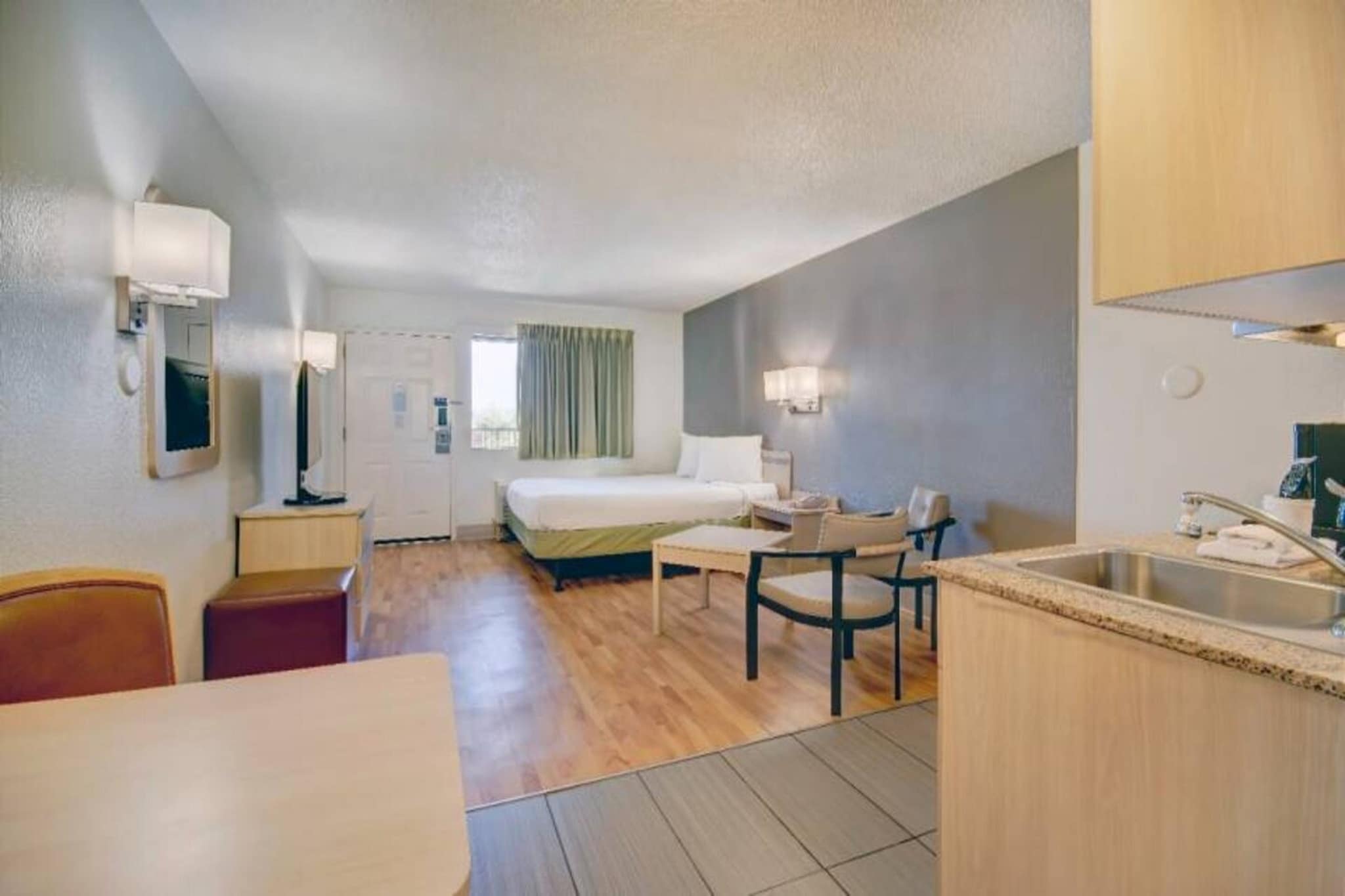 Bed Room