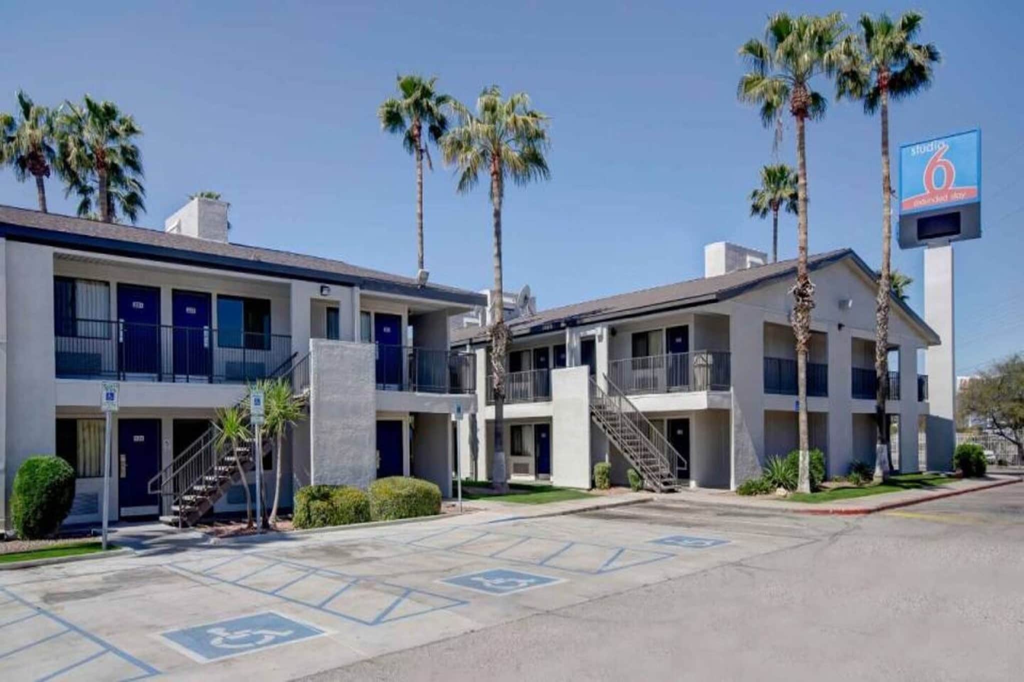 Exterior Summer