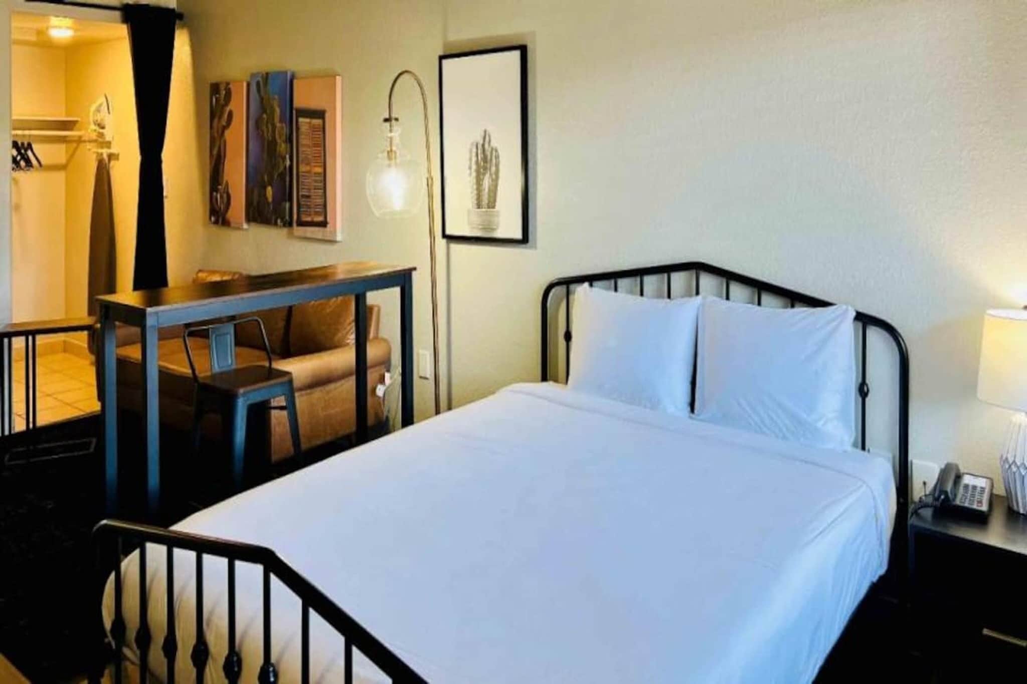Bed Room