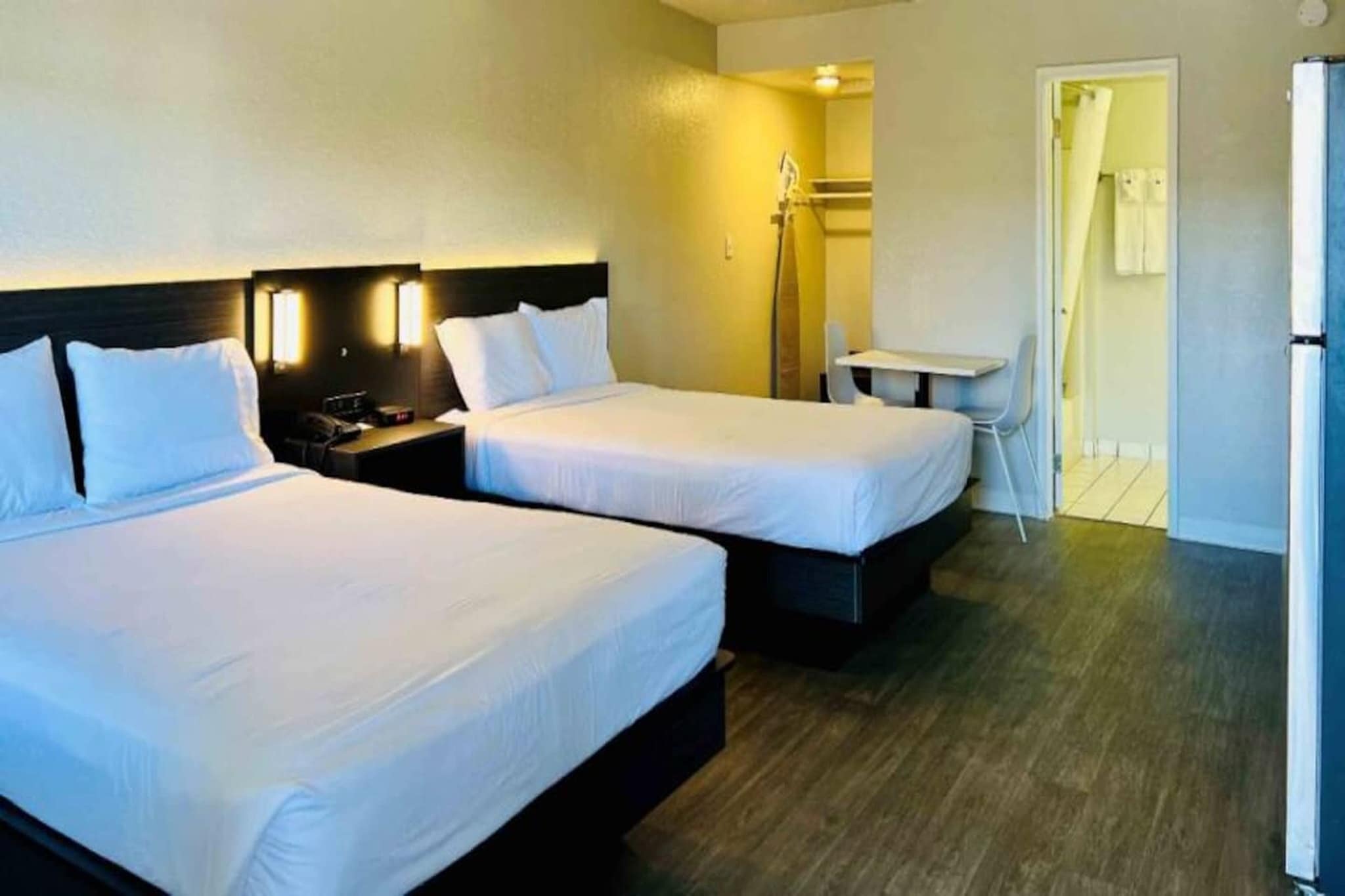 Bed Room