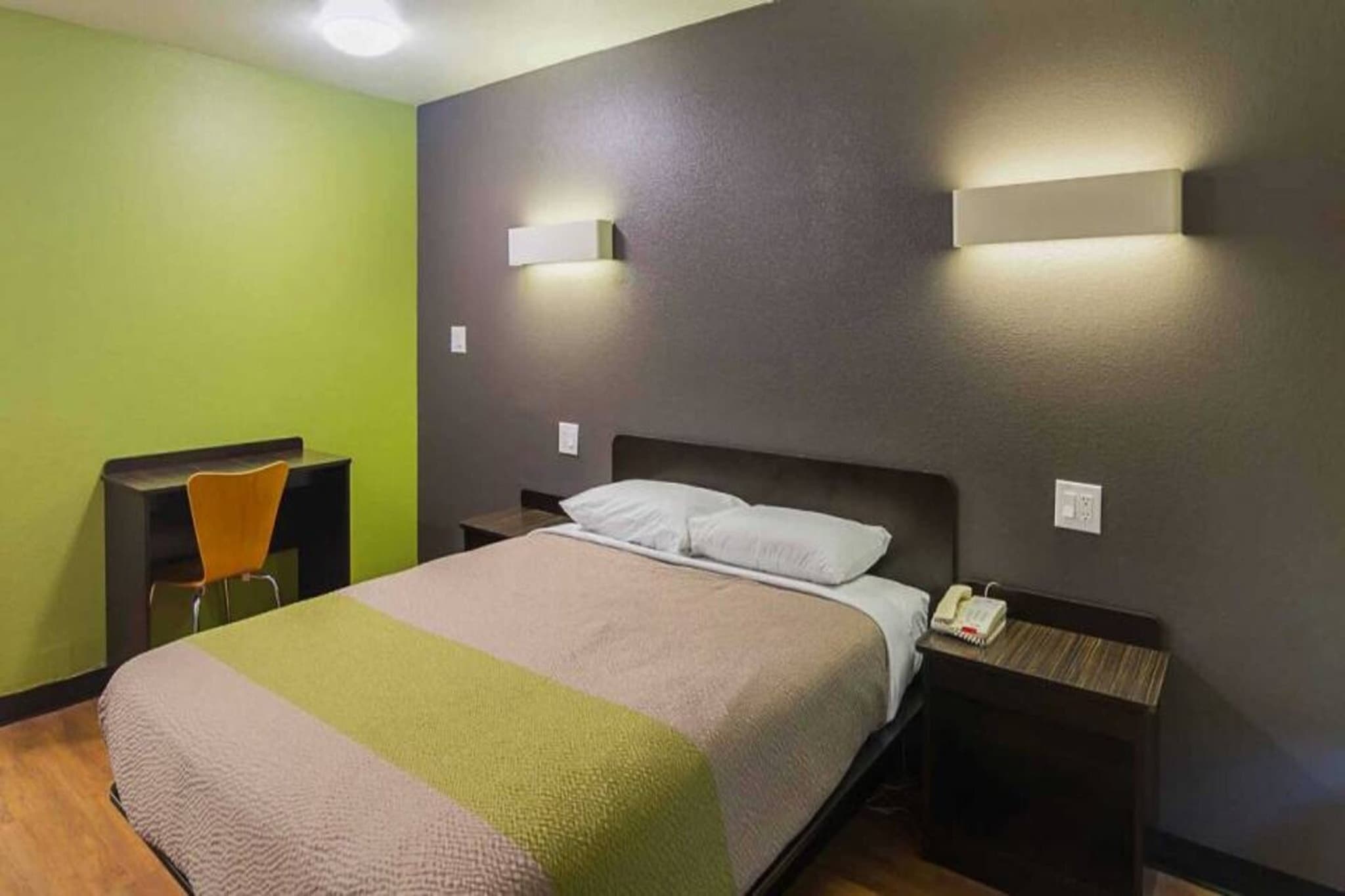 Bed Room