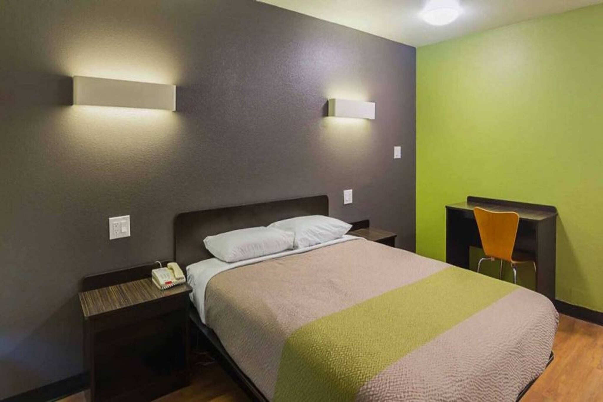 Bed Room