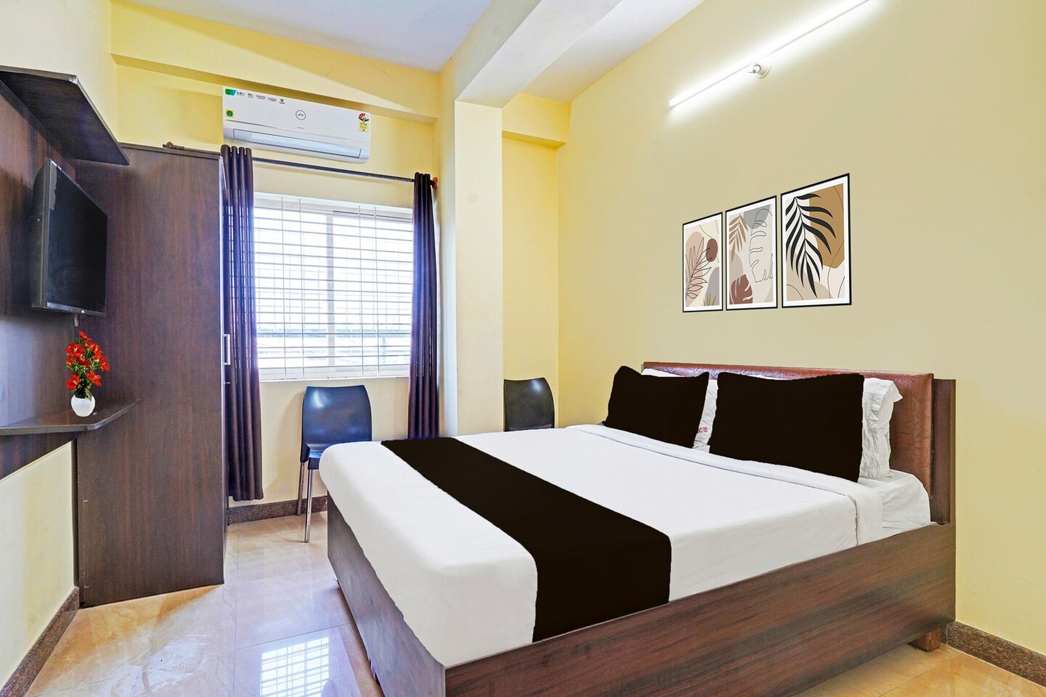 Super Hotel O Srigandhakavalu