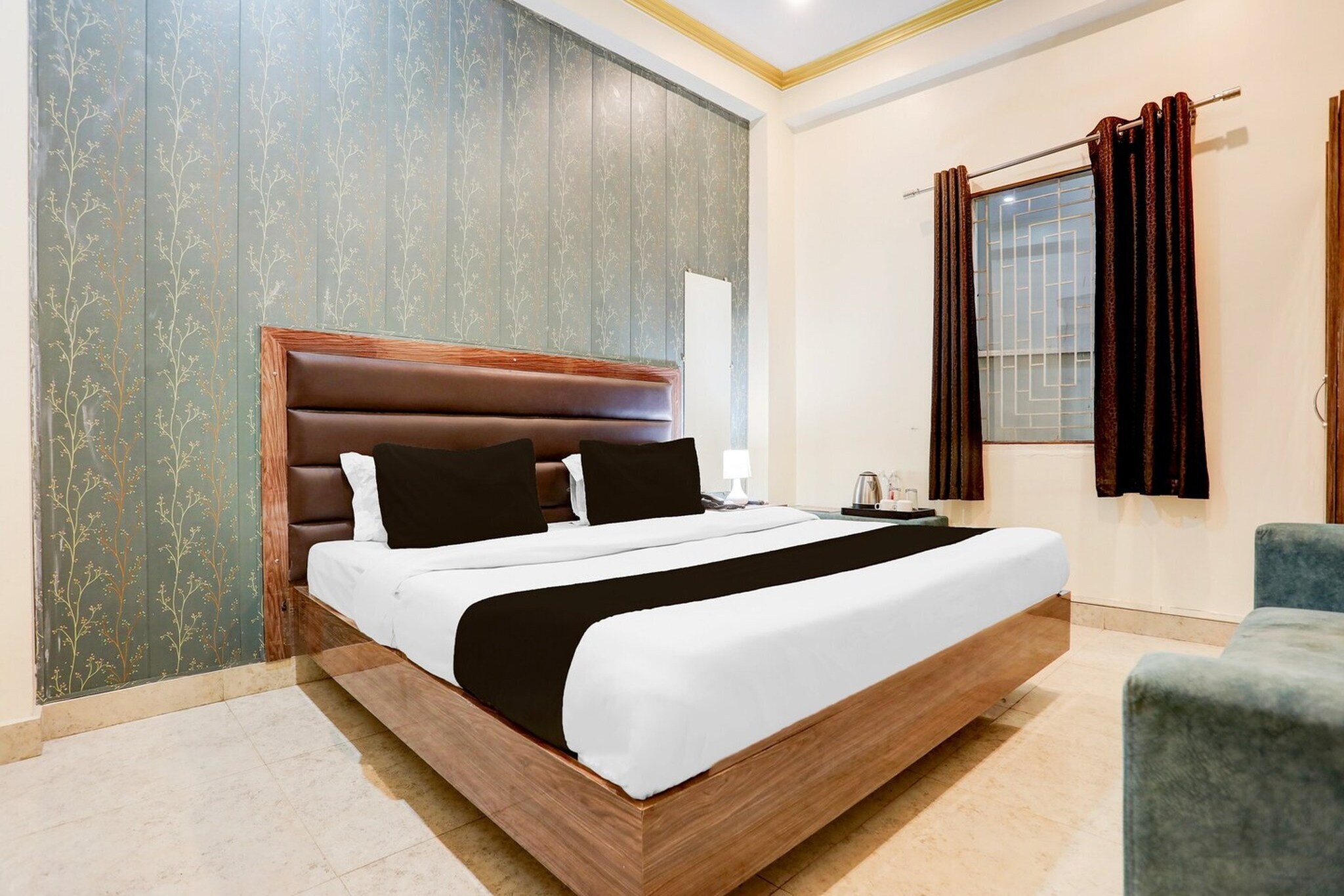 Hotel O Sankat Mochan Gandhi Nagar