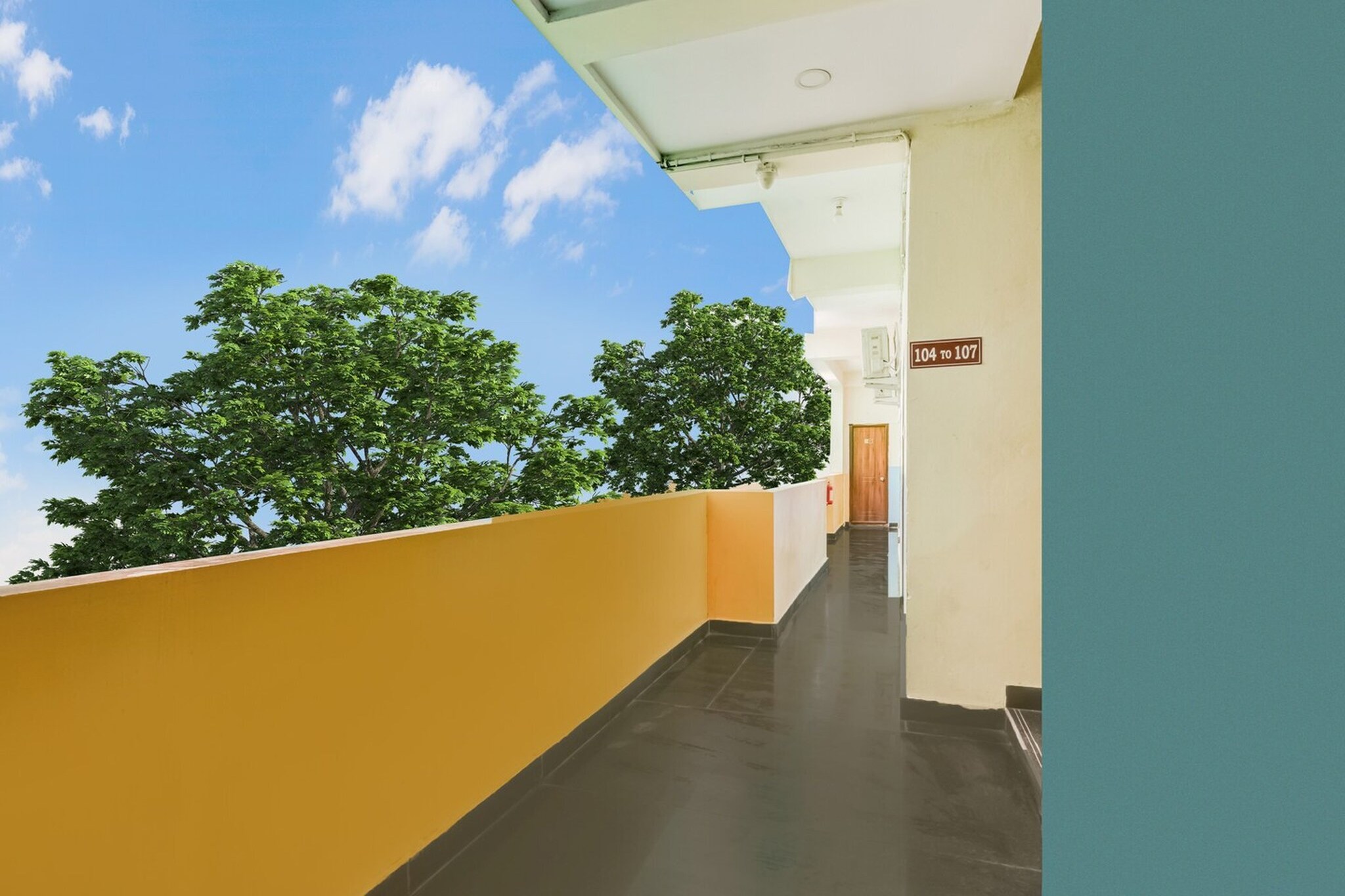 Ground floor: (bedroom(double bed), bathroom, lift)