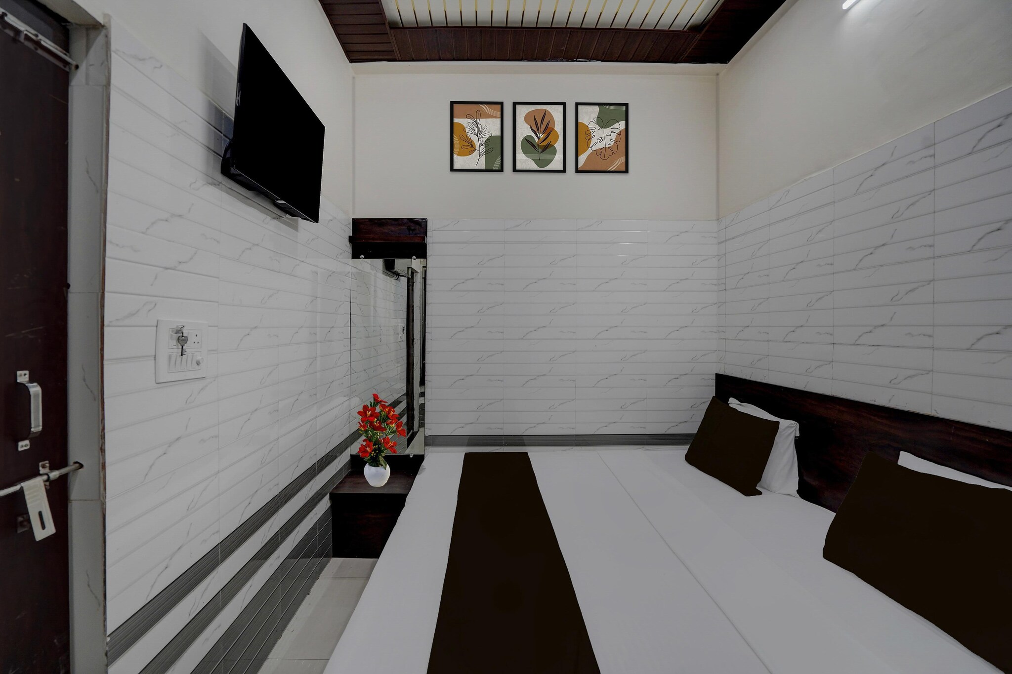 Hotel O Jishan Market Mathura
