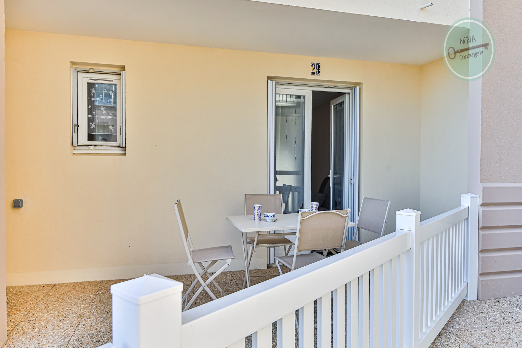 Ambition Marine-Terrasbalkon