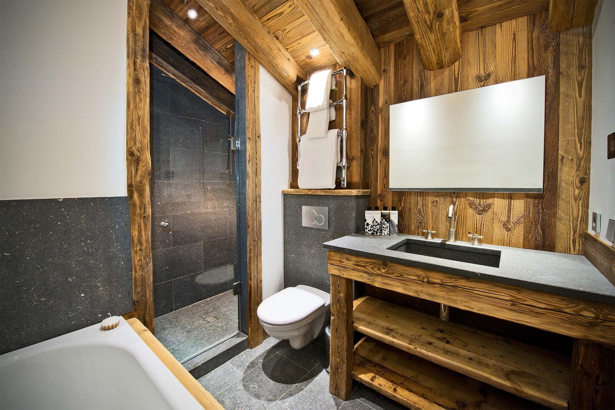 Chalet 6 pièces  cabine 10/12 personnes-Badkamer