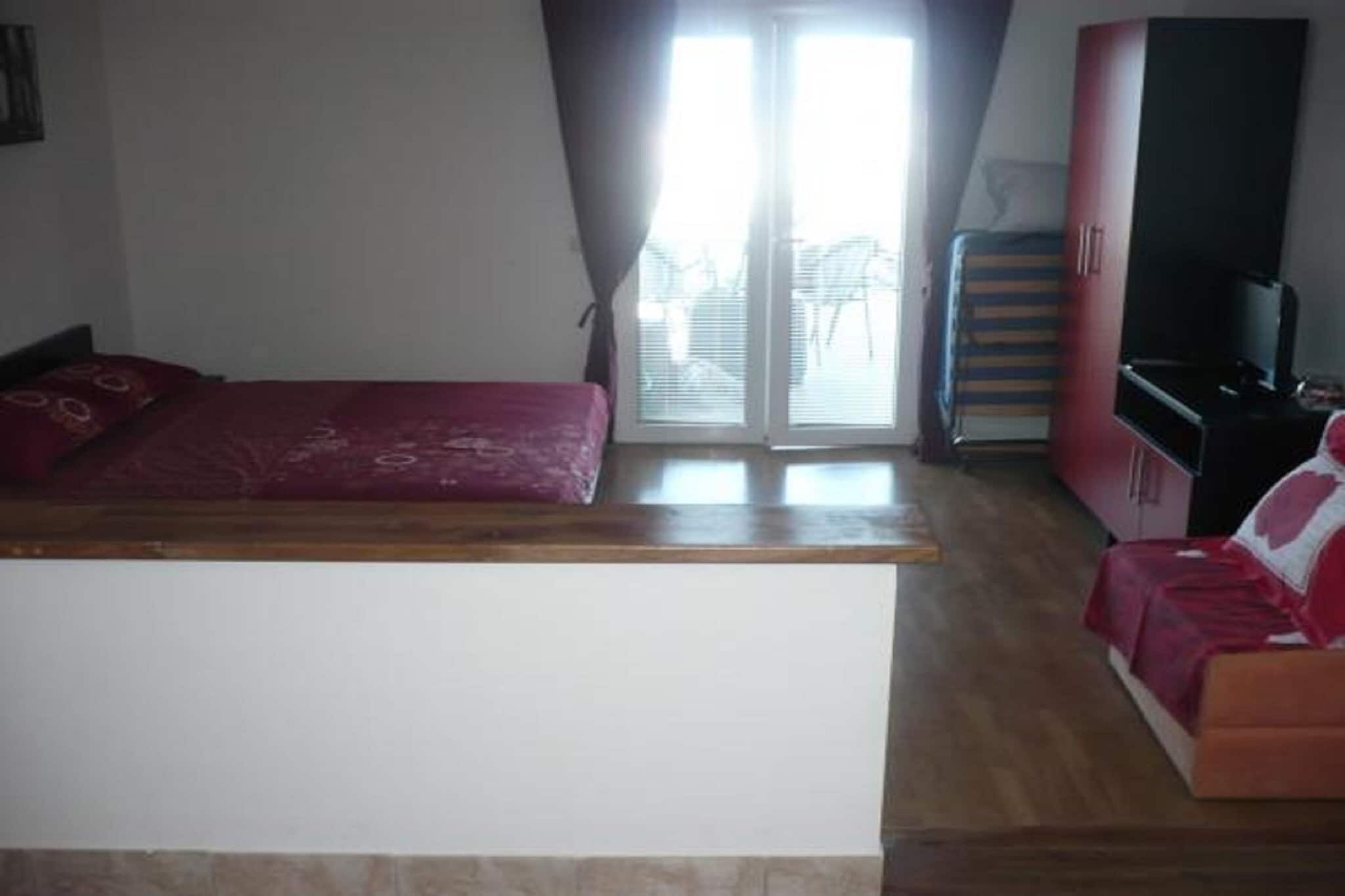 Apartments Višnja -  Standard One Bedroom Apartment-Buitenlucht