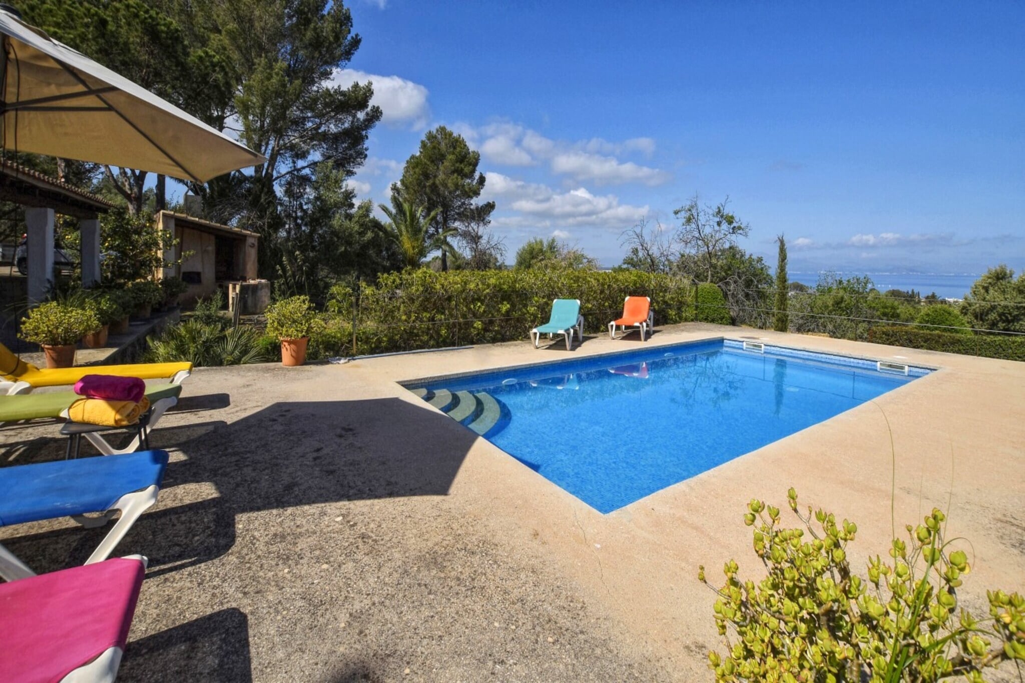 El Parral-Pool