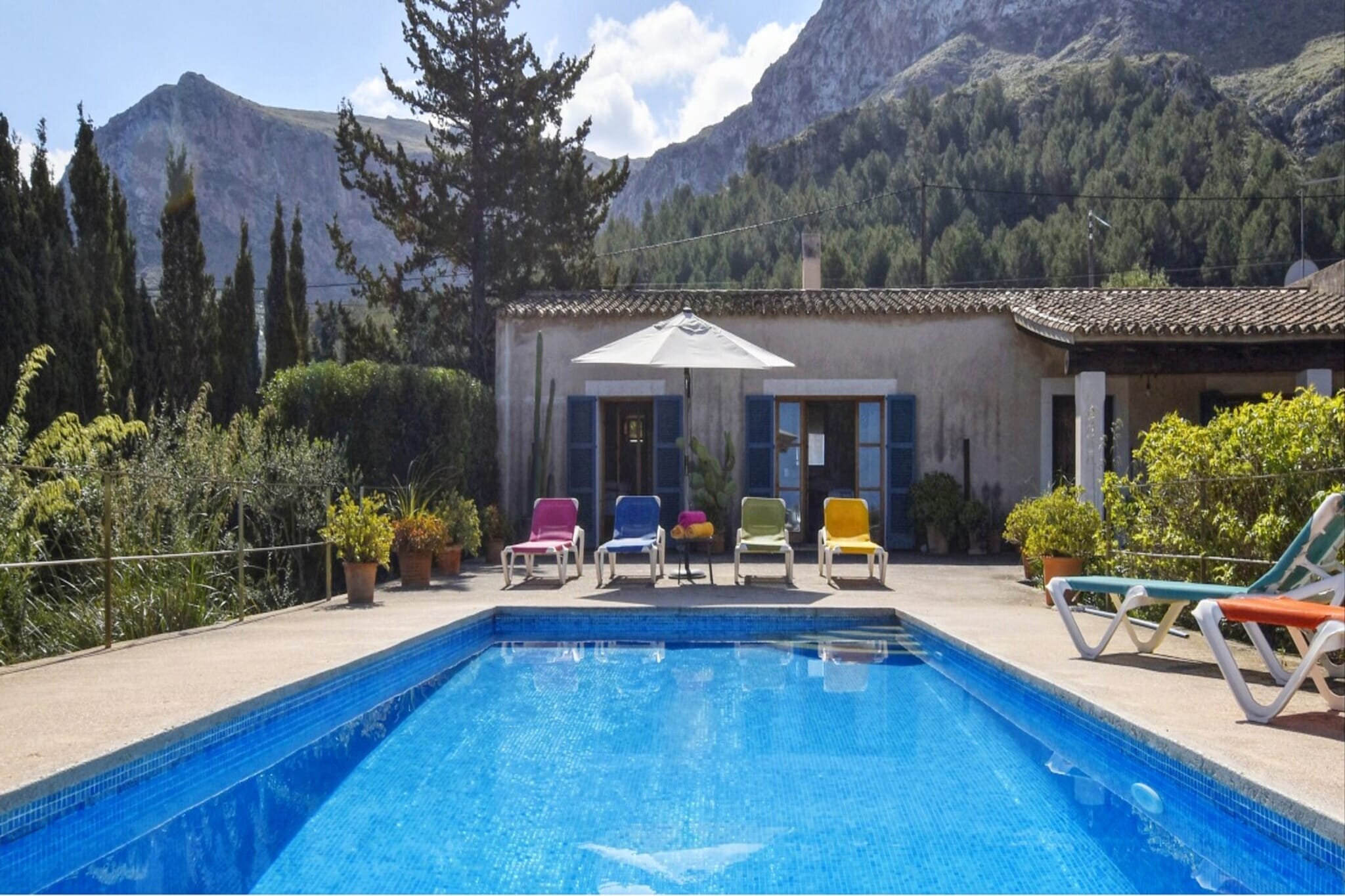 El Parral-Pool