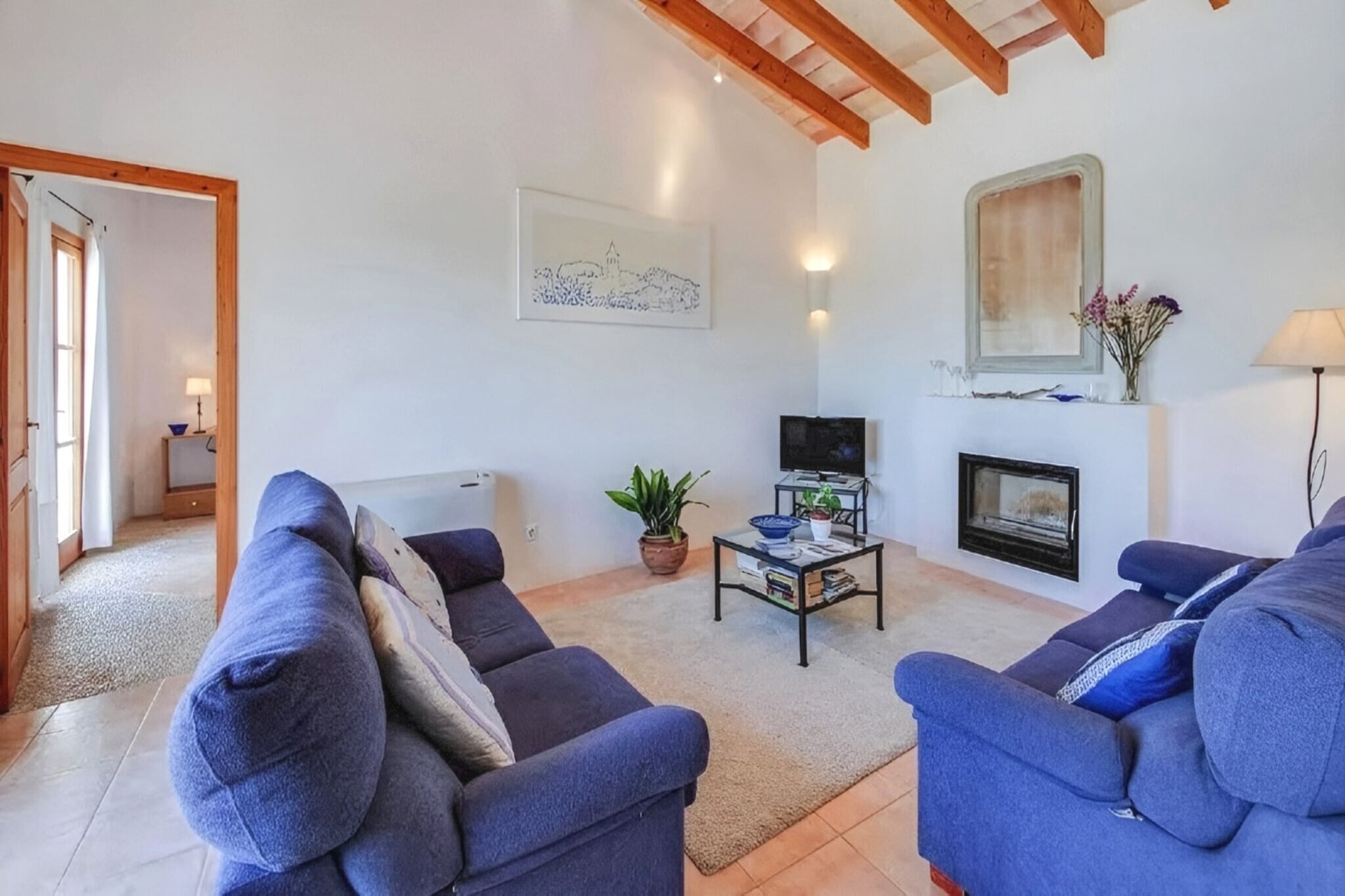 El Parral-Living room