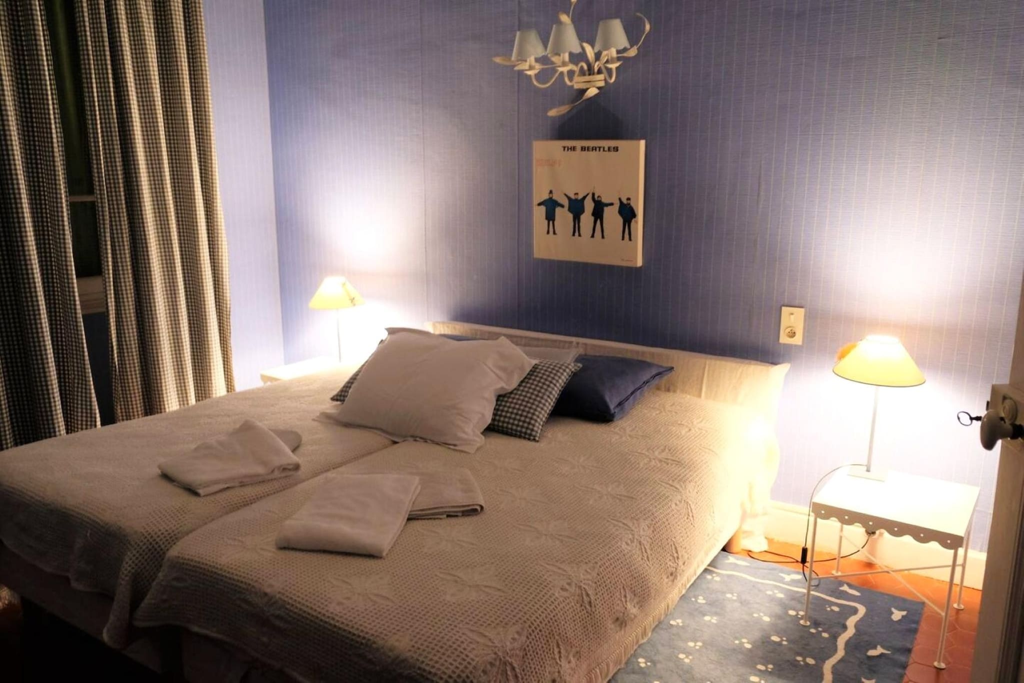 Maison de Maitre avec piscine-Chambre