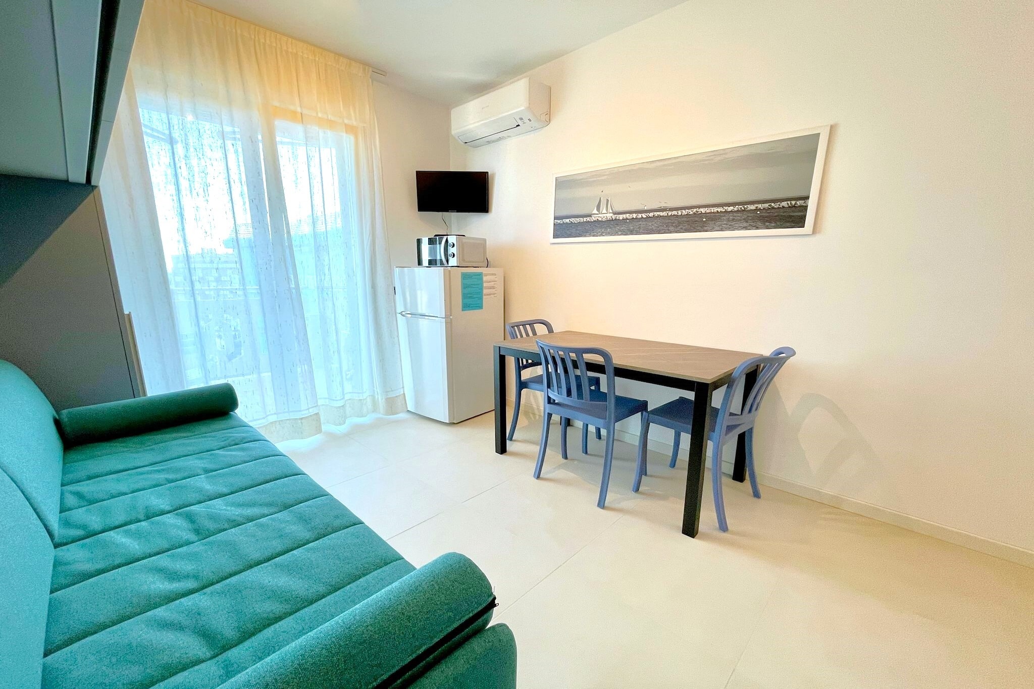 Livenza 78-Living room