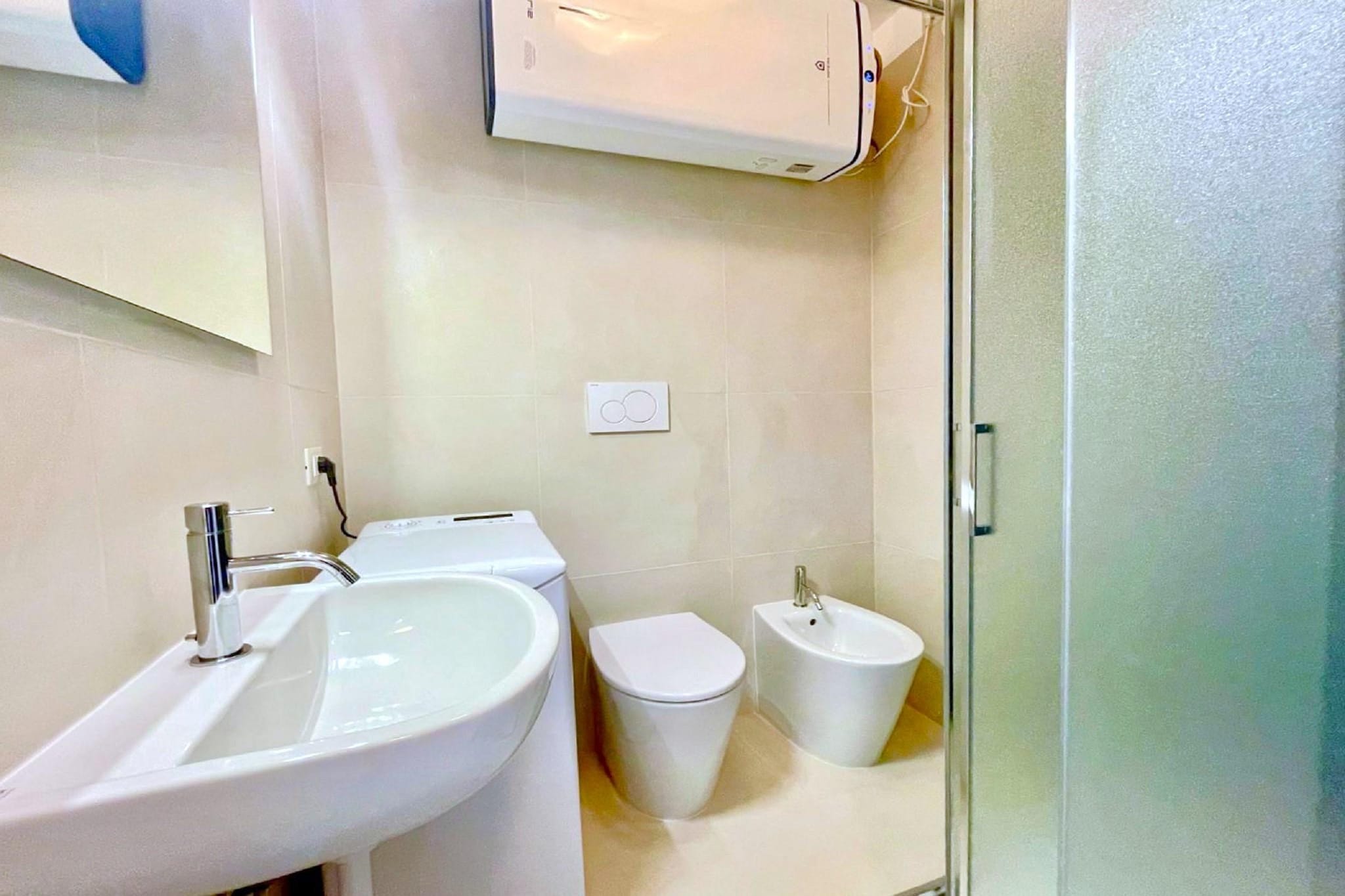 Livenza 78-Bathroom